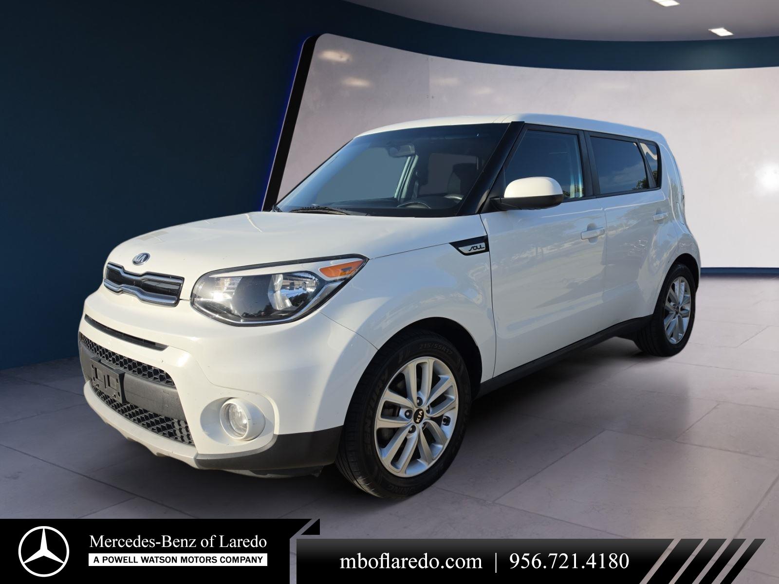 Clear White 2019 Kia Soul Wagon Front-Wheel Drive 6-Speed Automatic
