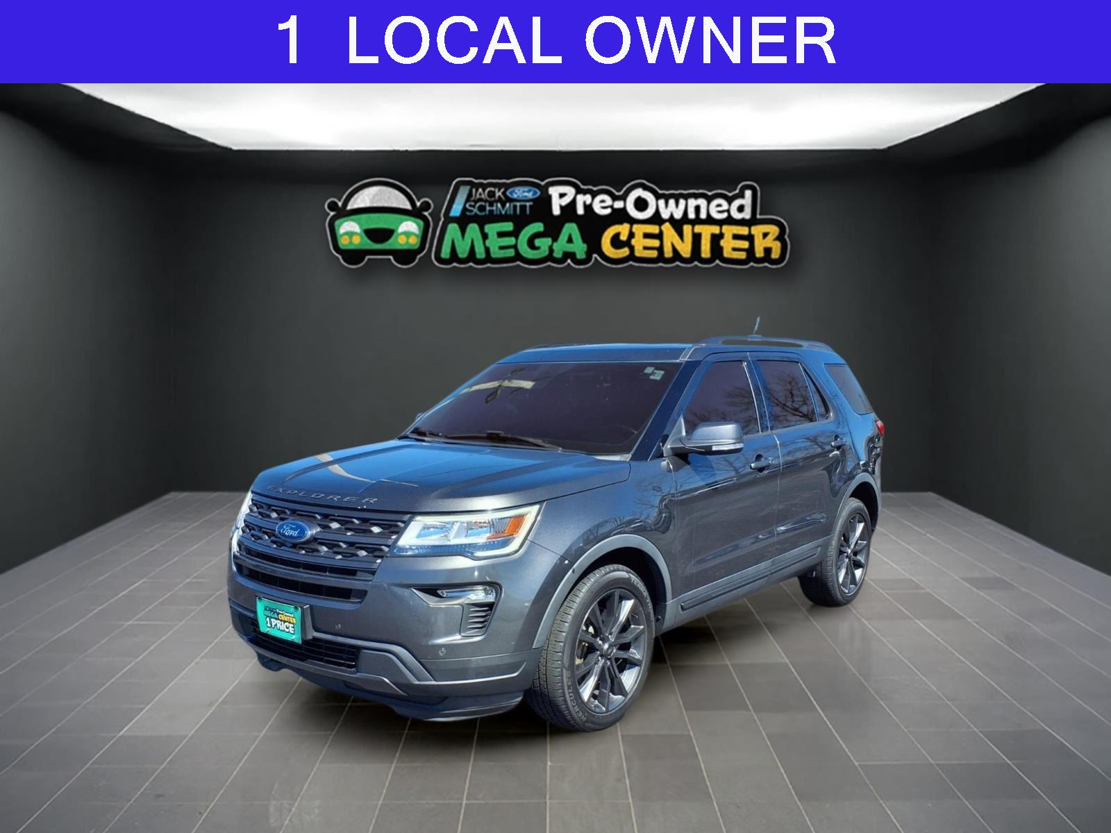 Gray (Magnetic Metallic) 2018 Ford Explorer XLT AWD SUV / Crossover All-Wheel Drive 6-Speed Automatic
