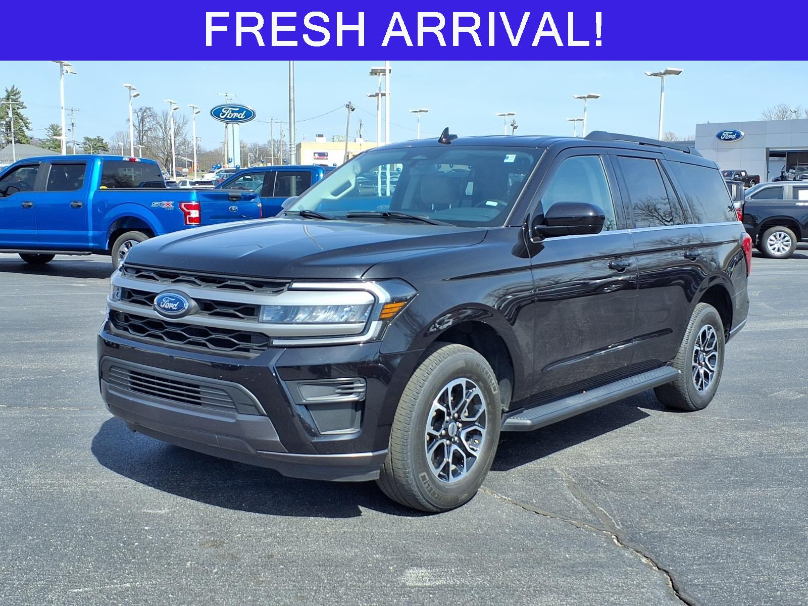 Agate Black Metallic 2024 Ford Expedition XLT 4WD SUV / Crossover Four-Wheel Drive Automatic