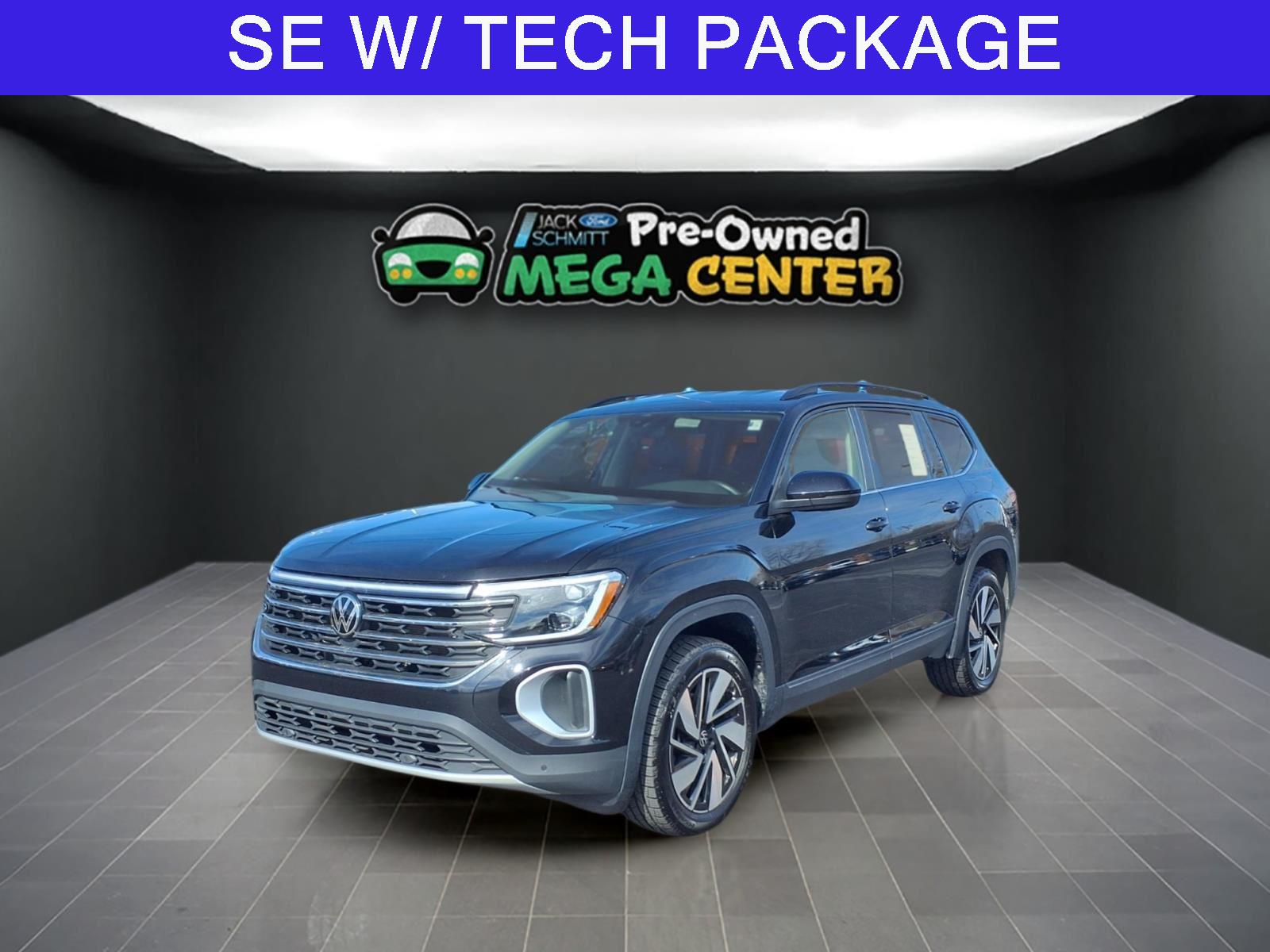 Pure Gray 2025 Volkswagen Atlas SUV / Crossover All-Wheel Drive Automatic