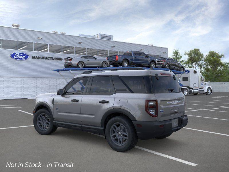 View vehicle photo 4