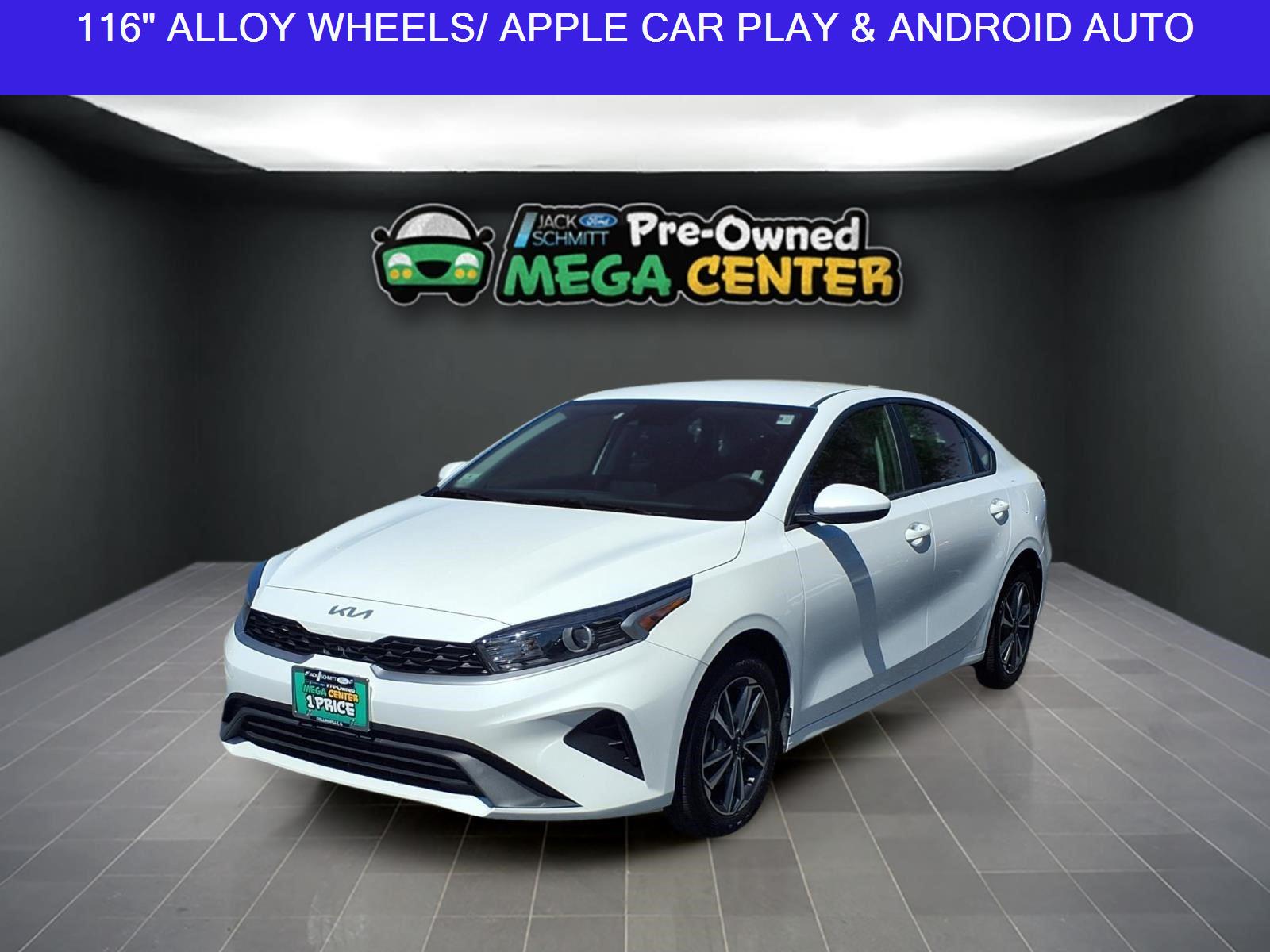 2024 Kia Forte LXS FWD