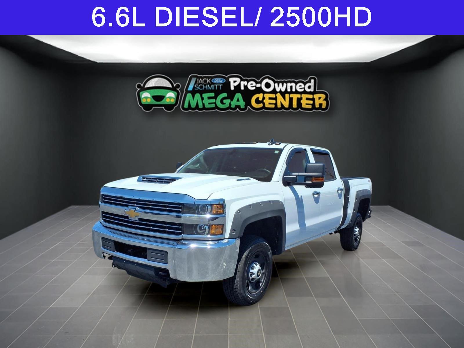 Summit White 2017 Chevrolet Silverado 2500HD Work Truck Crew Cab 4WD Pickup Truck Four-Wheel Drive 6-Speed Automatic