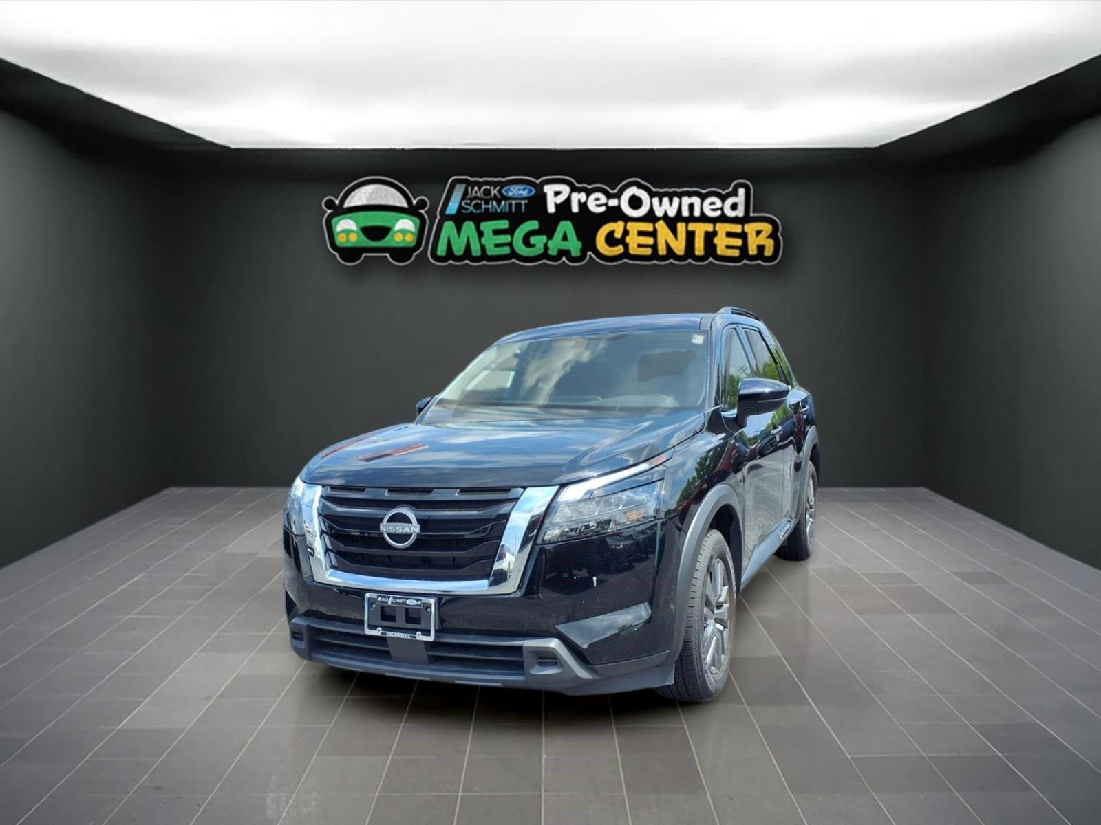 2025 Nissan Pathfinder SV 4WD