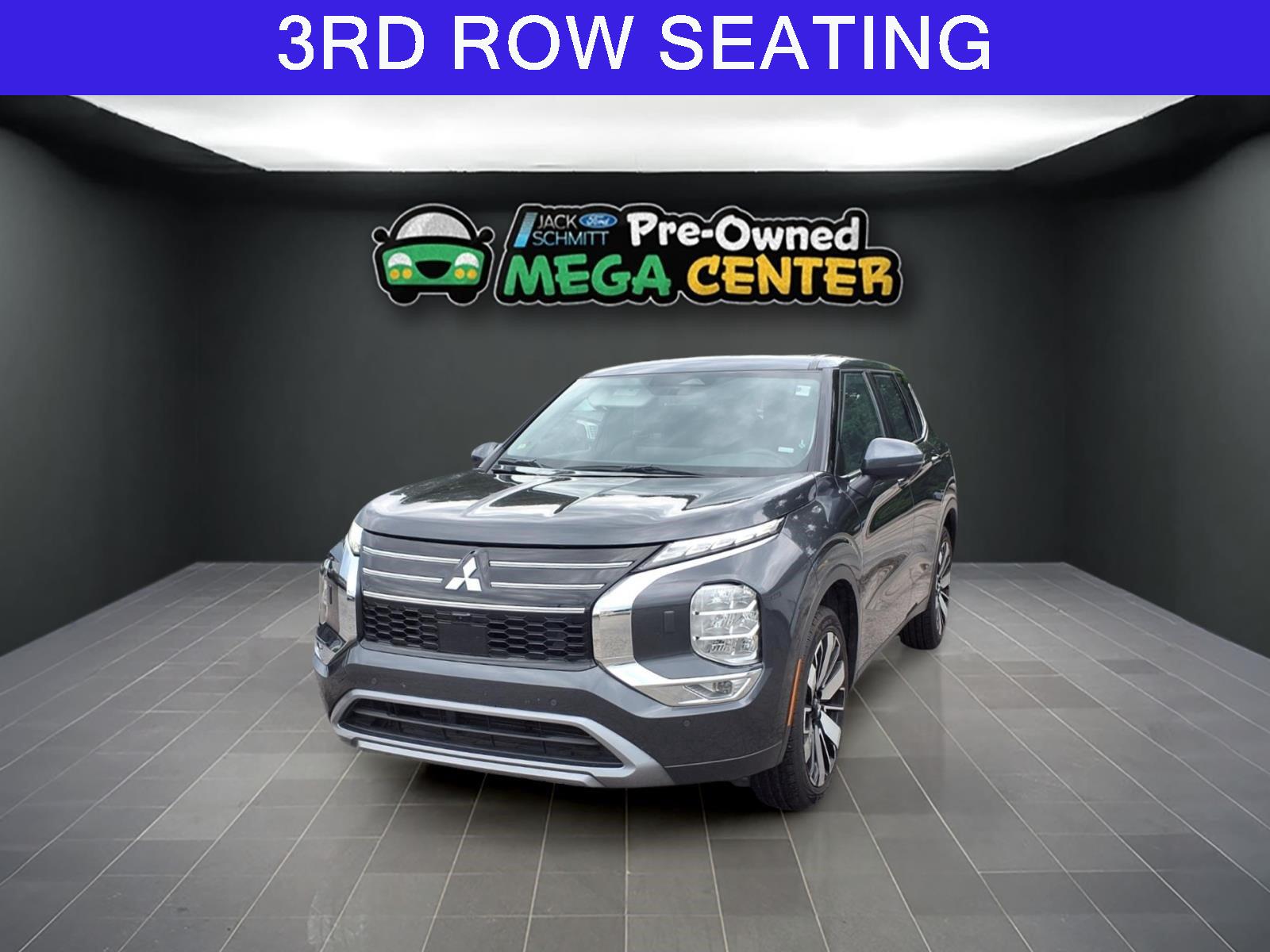 Graphite Gray 2025 Mitsubishi Outlander SUV / Crossover Front-Wheel Drive 