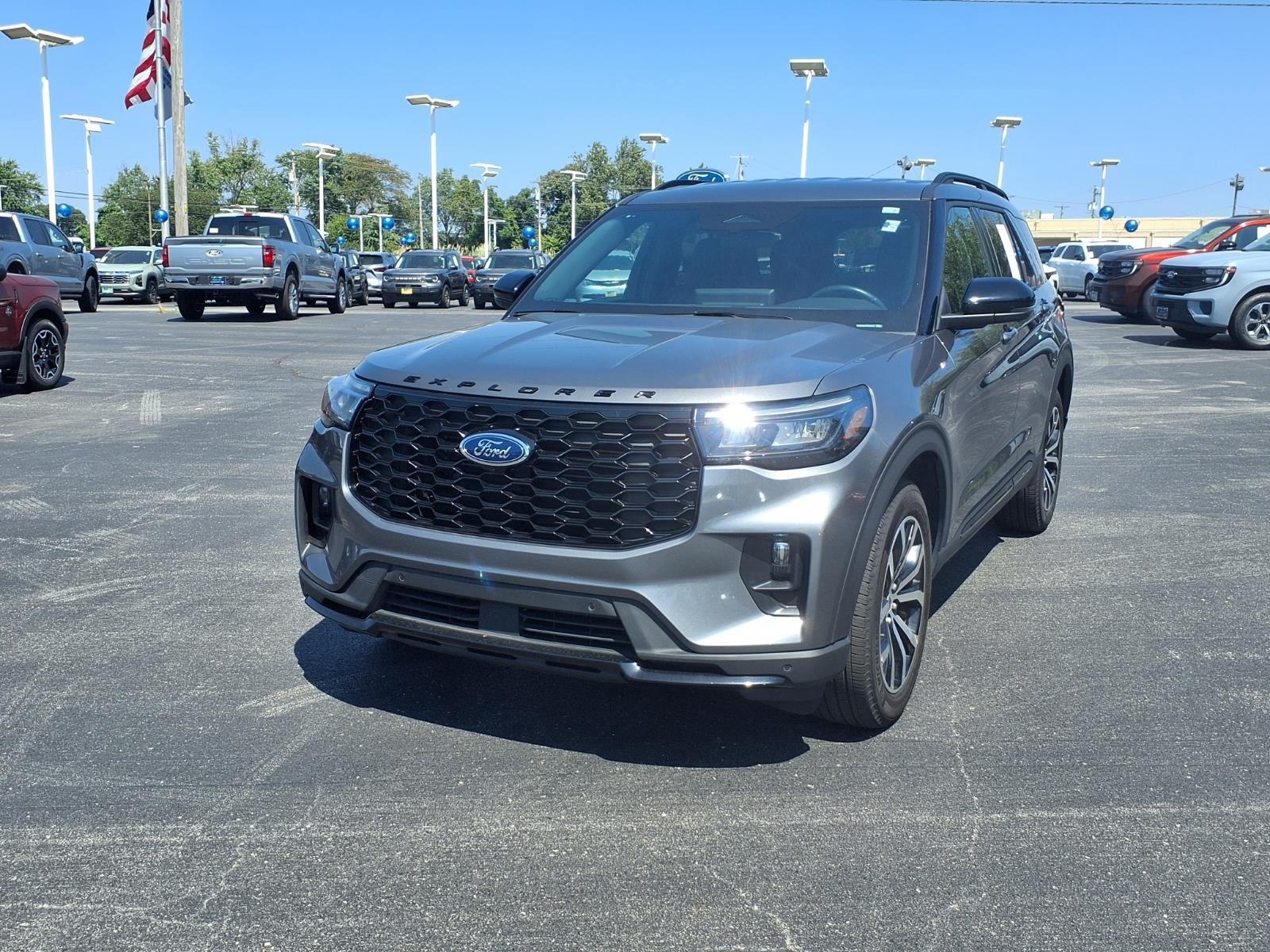 Carbonized Gray Metallic 2025 Ford Explorer SUV / Crossover All-Wheel Drive Automatic