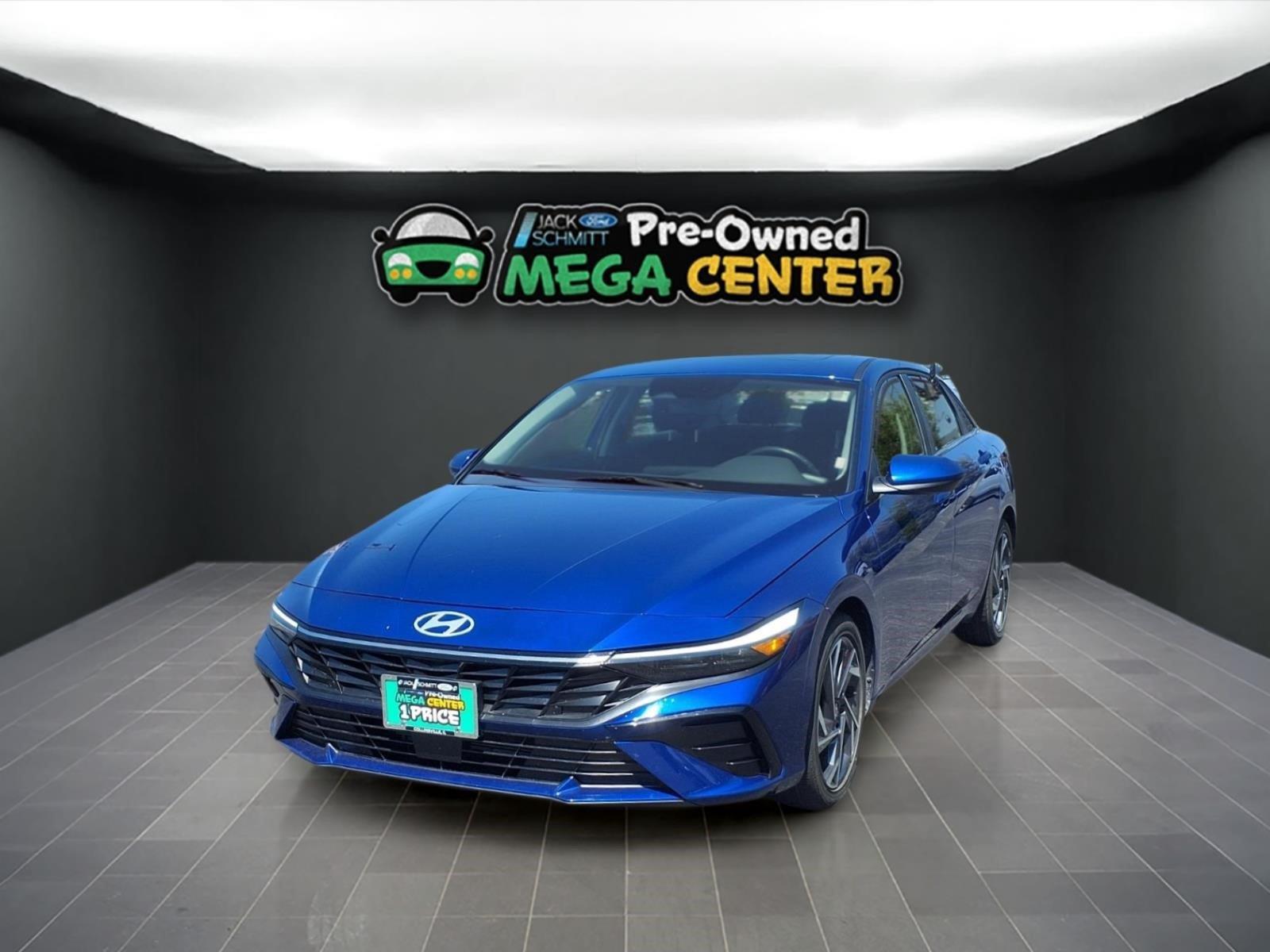 Blue 2025 Hyundai Elantra Sedan Front-Wheel Drive