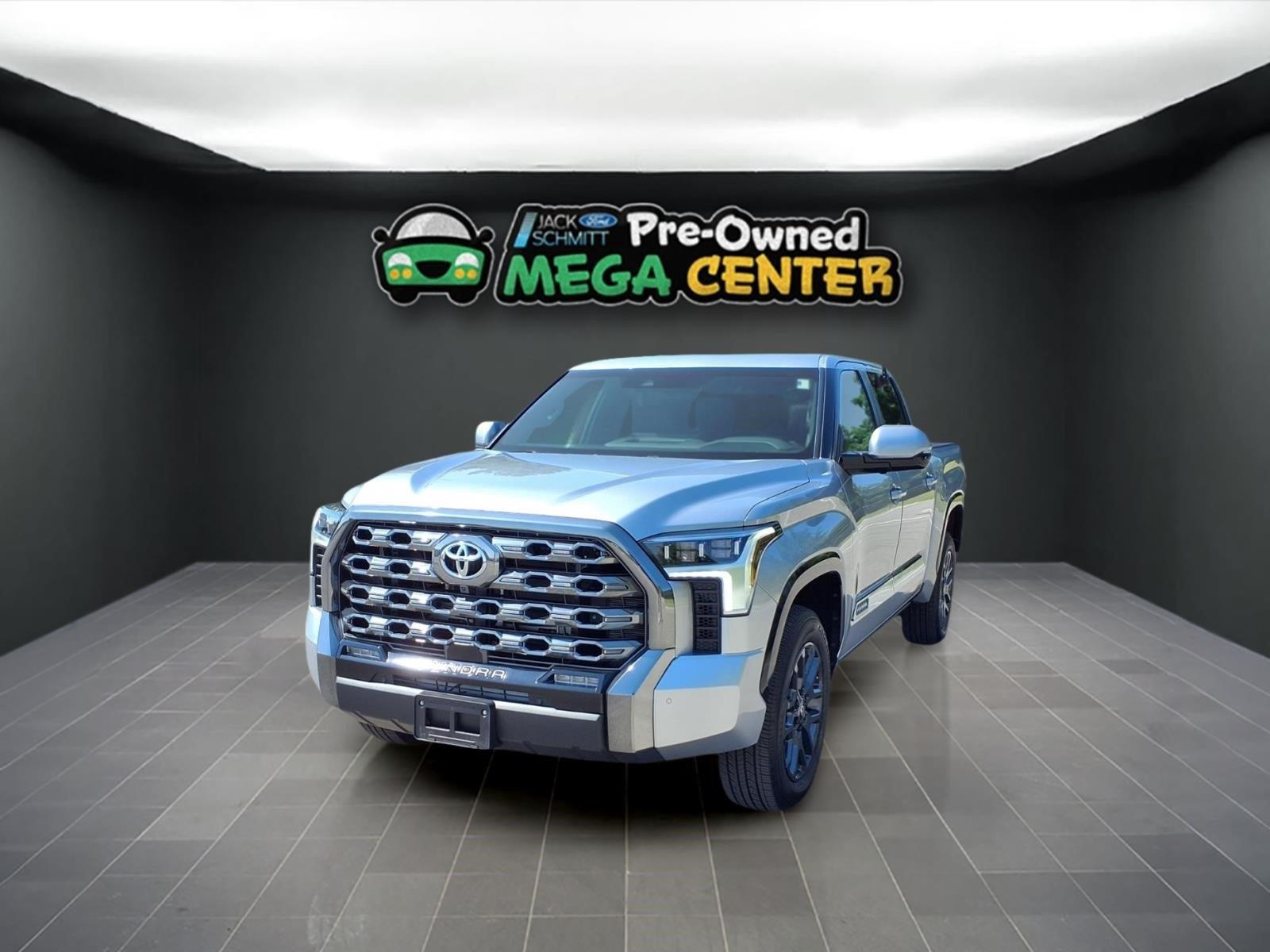 2026 Toyota Tundra Platinum CrewMax Cab 4WD