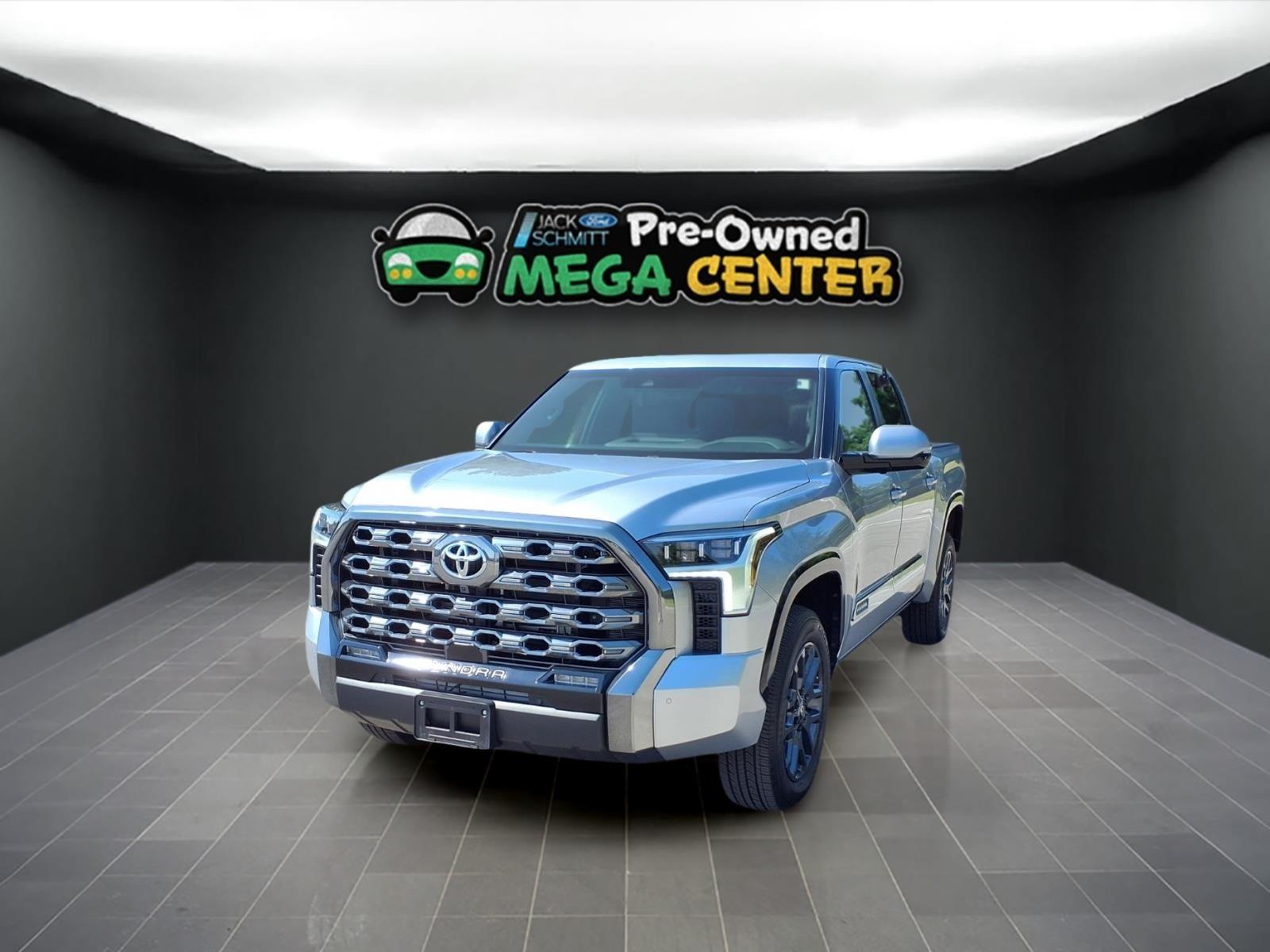 2026 Toyota Tundra Platinum CrewMax Cab 4WD