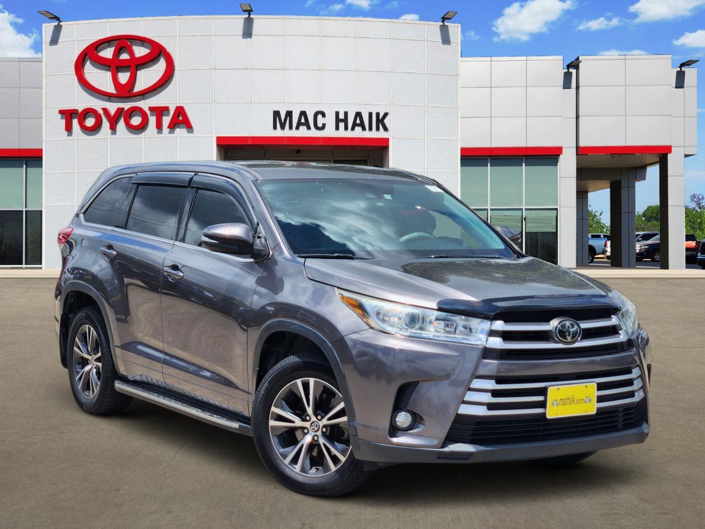 Predawn Gray Mica 2017 Toyota Highlander LE SUV / Crossover Front-Wheel Drive 8-Speed Automatic