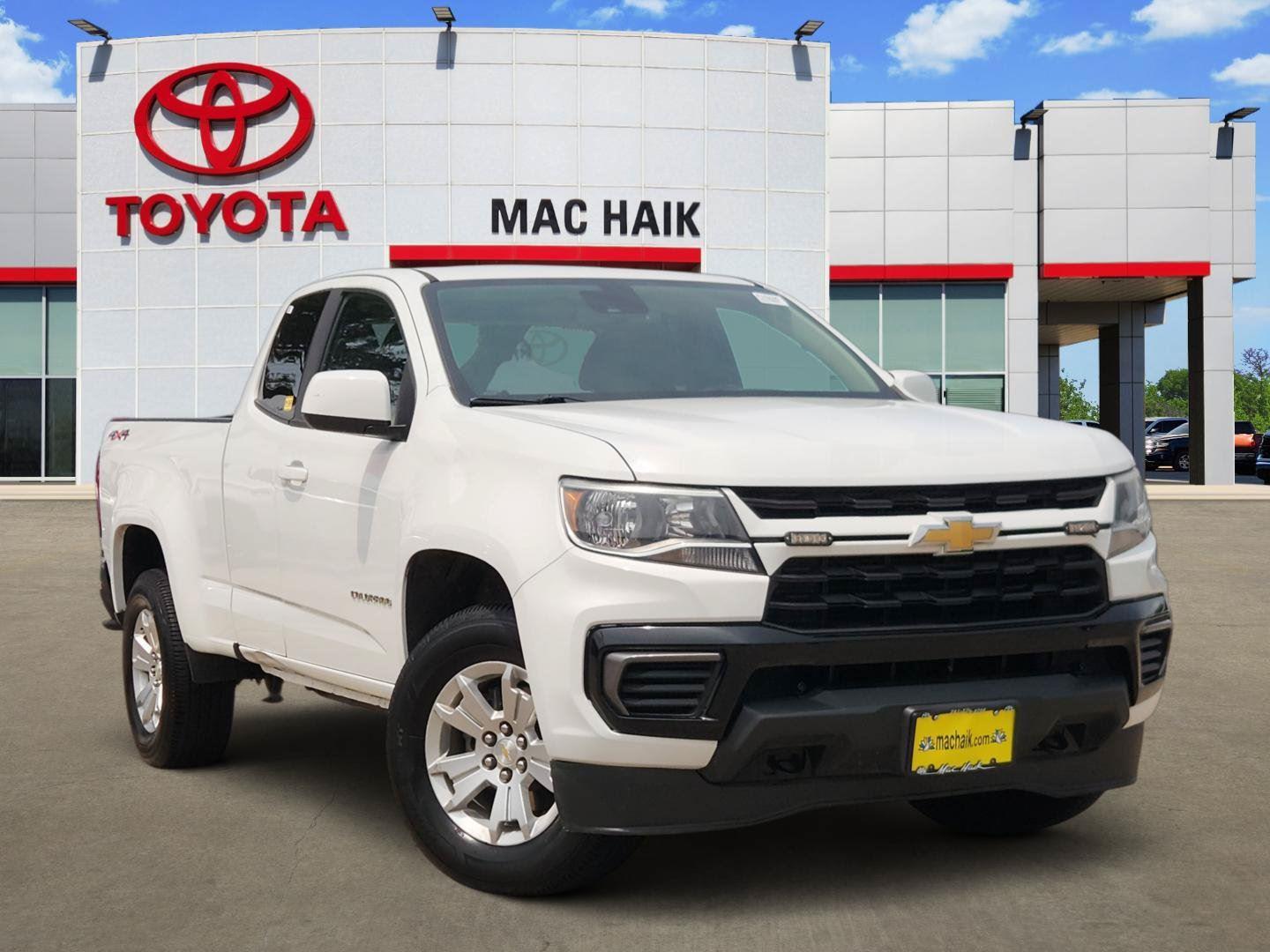 Summit White 2022 Chevrolet Colorado Pickup Truck Four-Wheel Drive 6-Speed Automatic