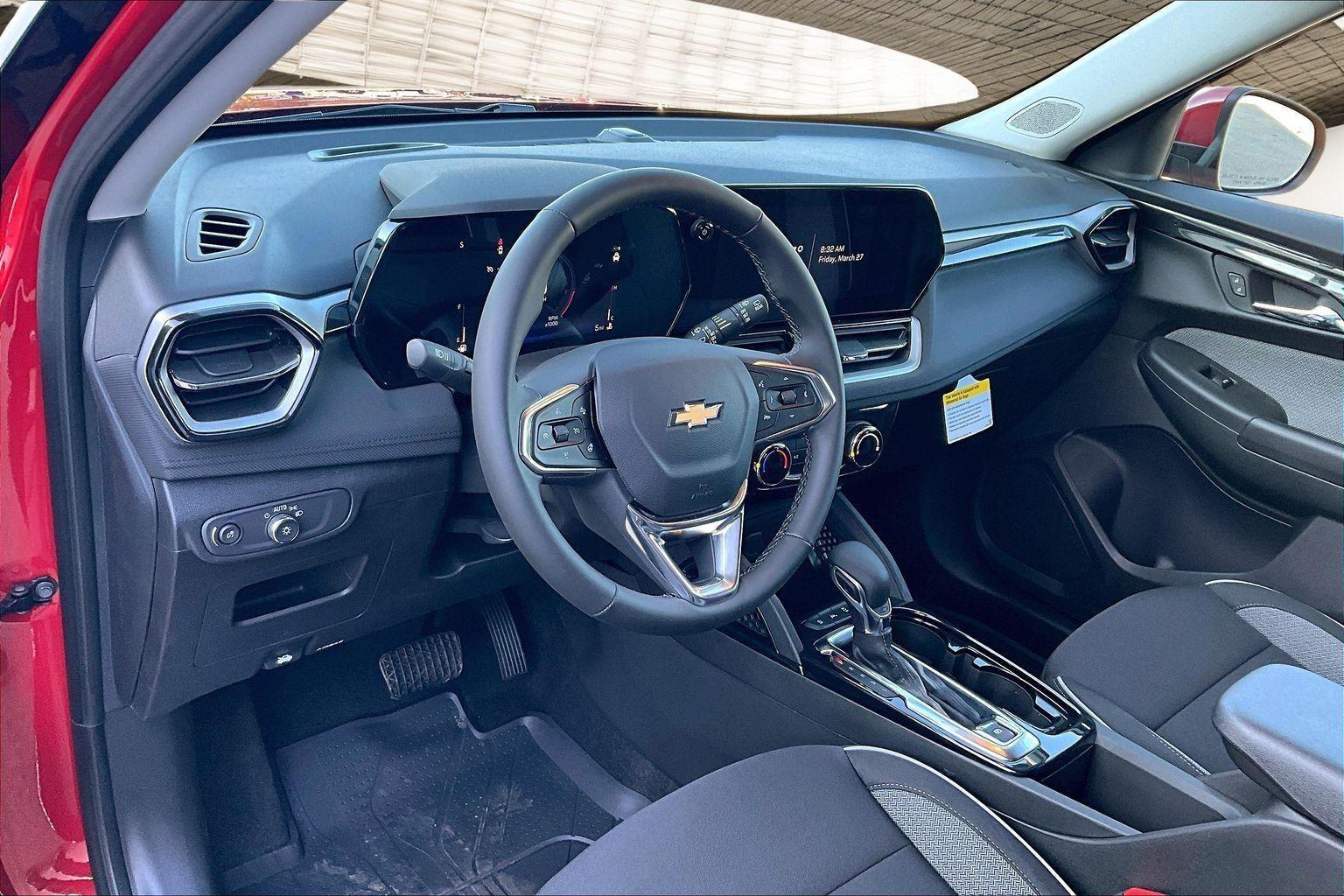 2026 Chevrolet Trailblazer LT - Photo 8