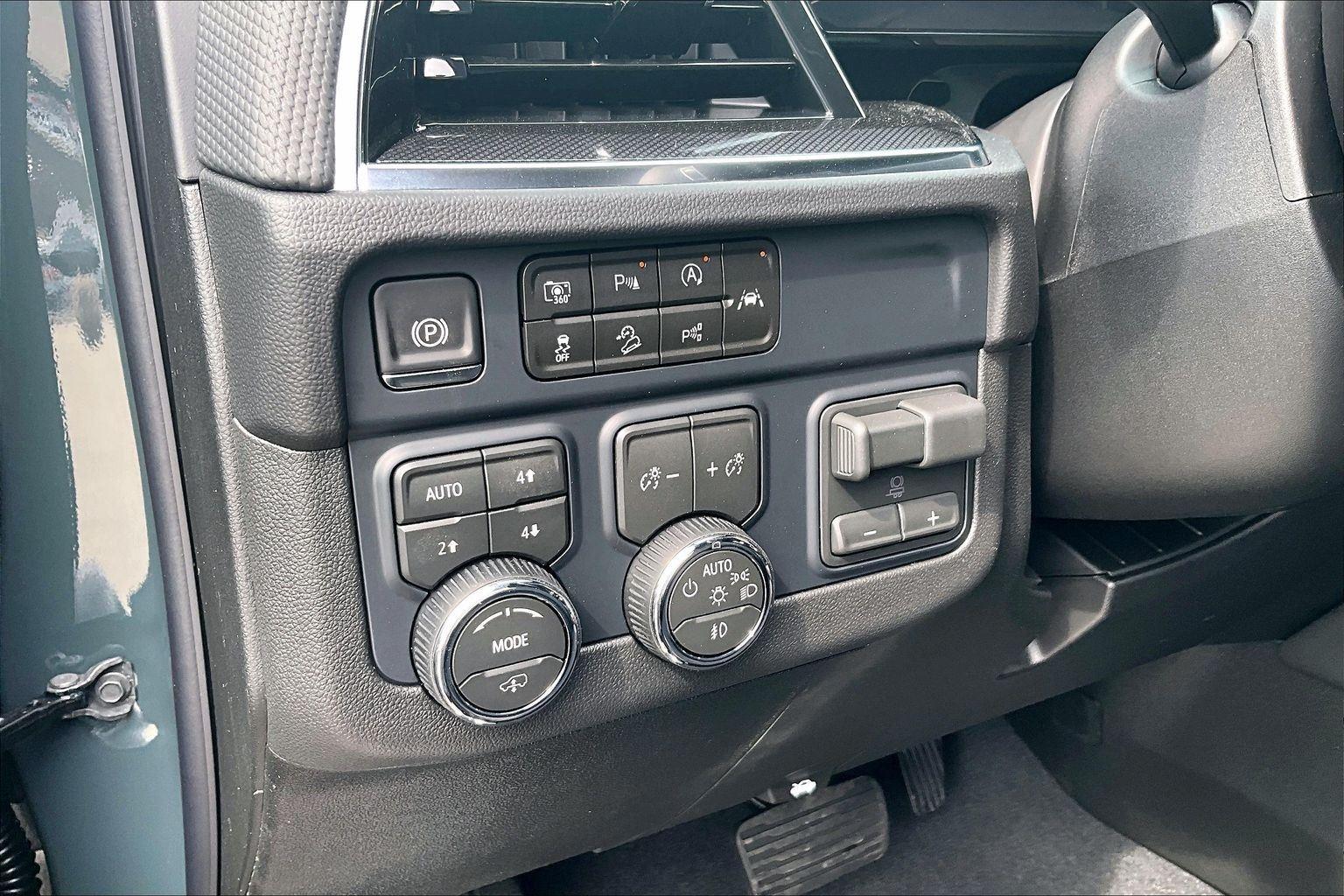 2026 Chevrolet Tahoe RST - Photo 16