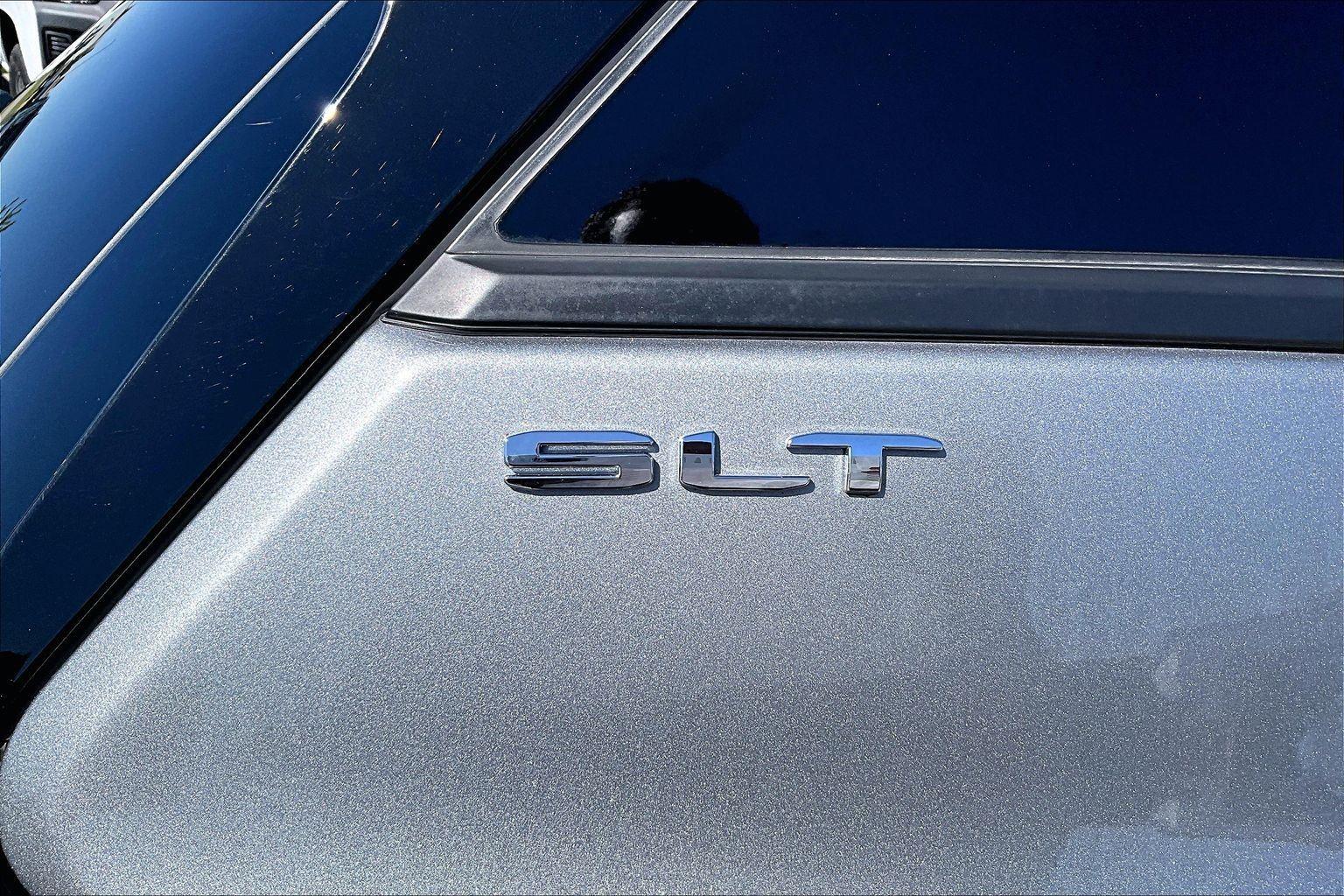 2024 GMC Terrain SLT - Photo 9