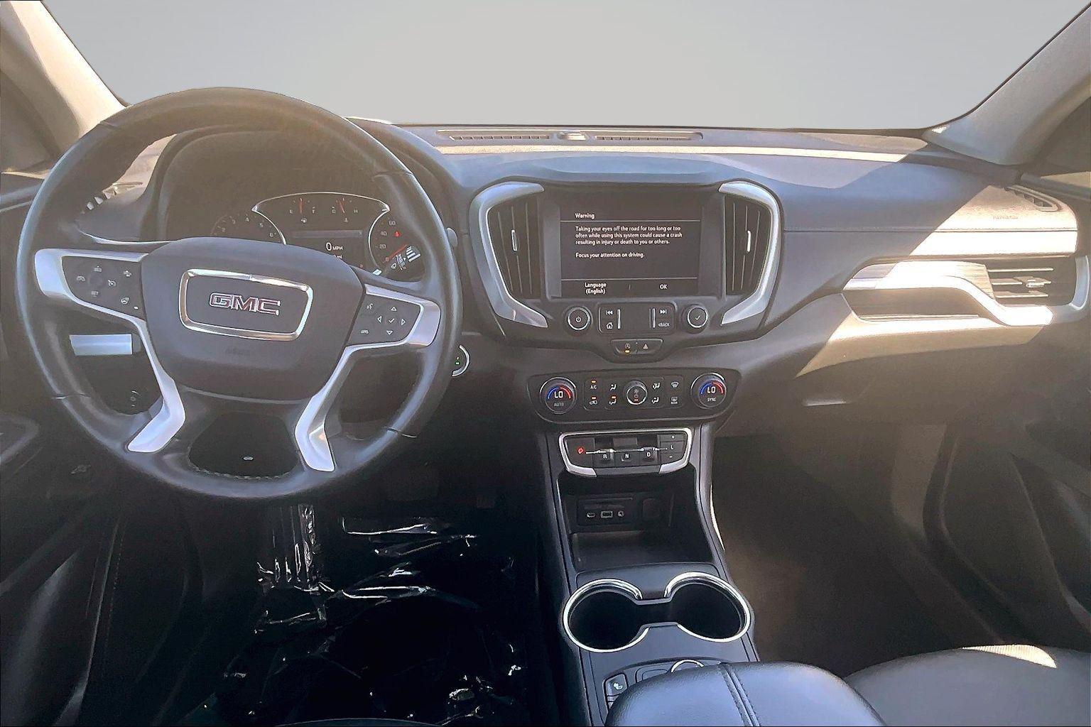 2024 GMC Terrain SLT - Photo 17
