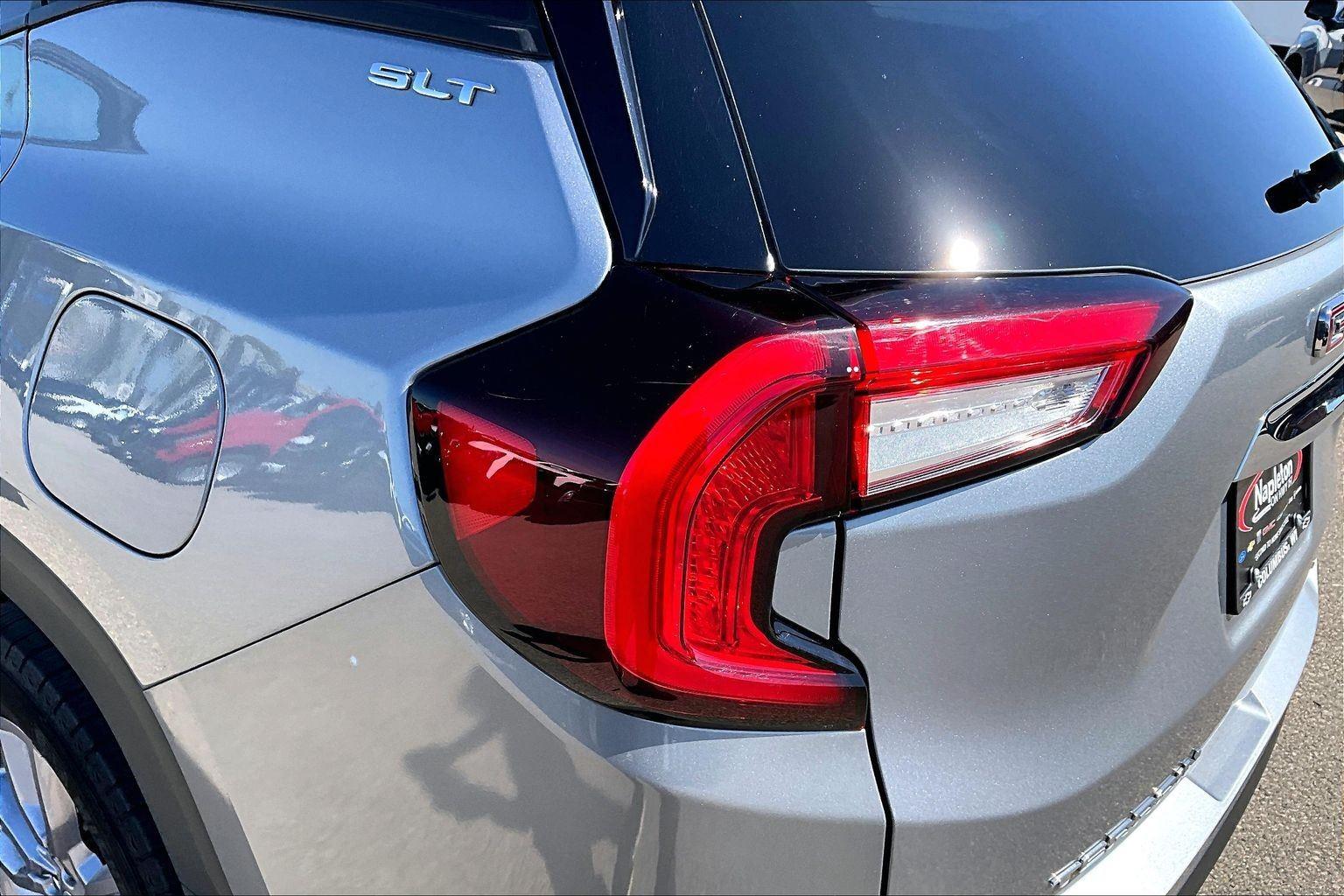 2024 GMC Terrain SLT - Photo 31