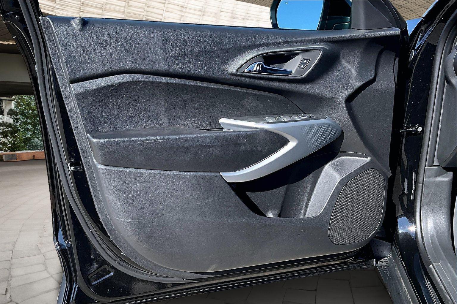 2026 Chevrolet Trax LS - Photo 9