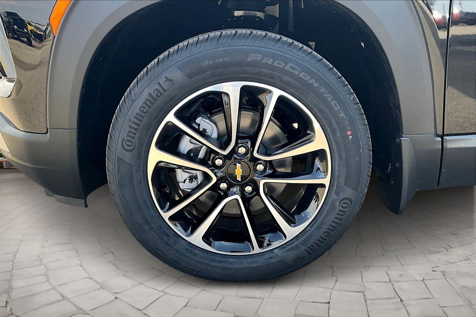 2026 Chevrolet Trax LT - Photo 15