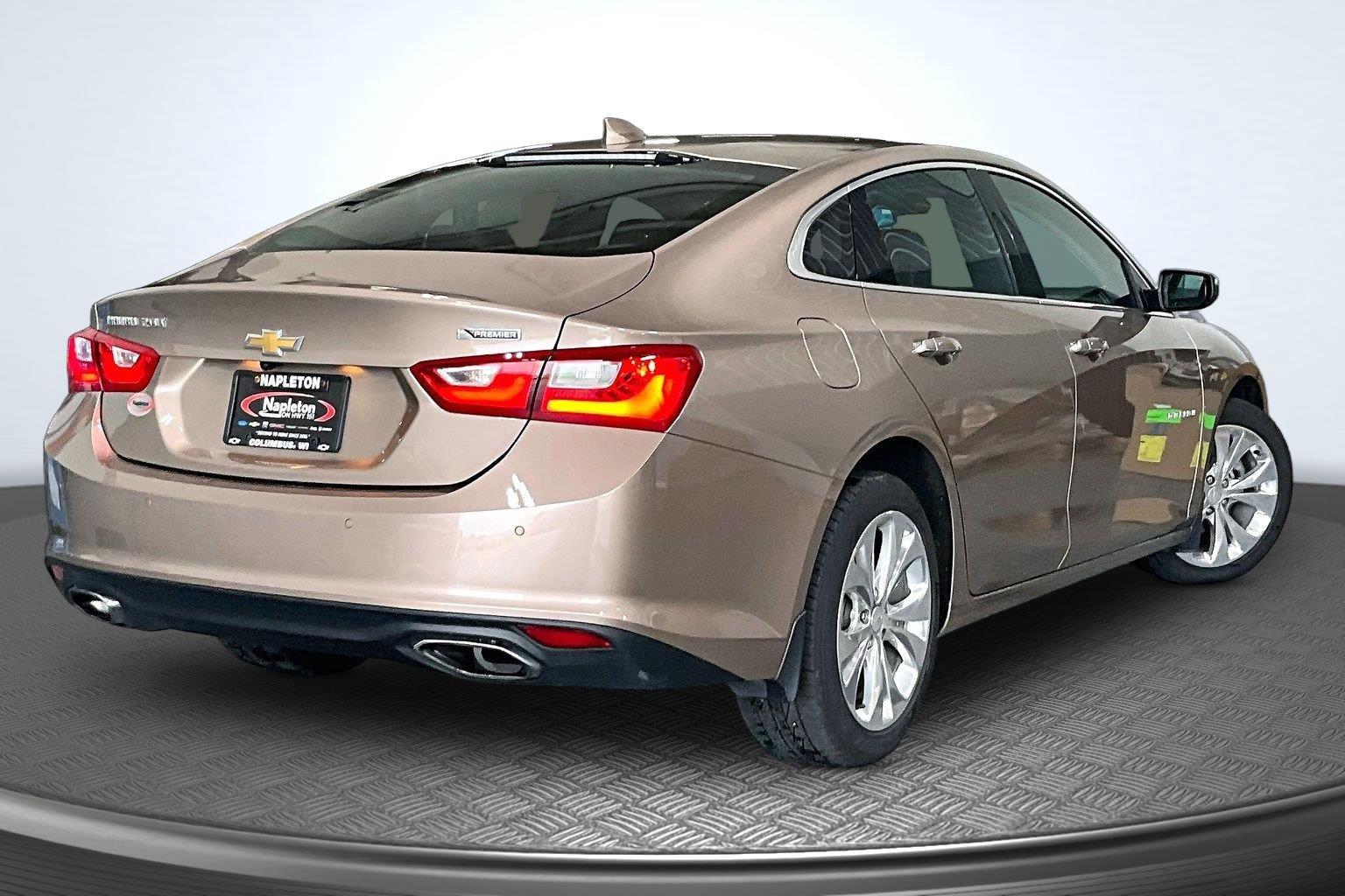 Used 2018 Chevrolet Malibu Premier with VIN 1G1ZE5SX1JF205737 for sale in Columbus, WI