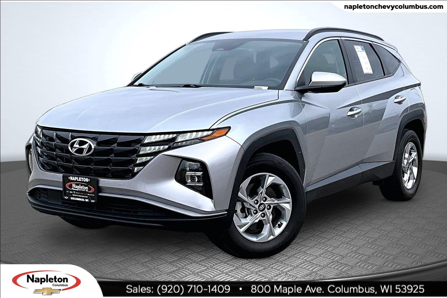 Shimmering Silver 2024 Hyundai Tucson SUV / Crossover All-Wheel Drive Automatic