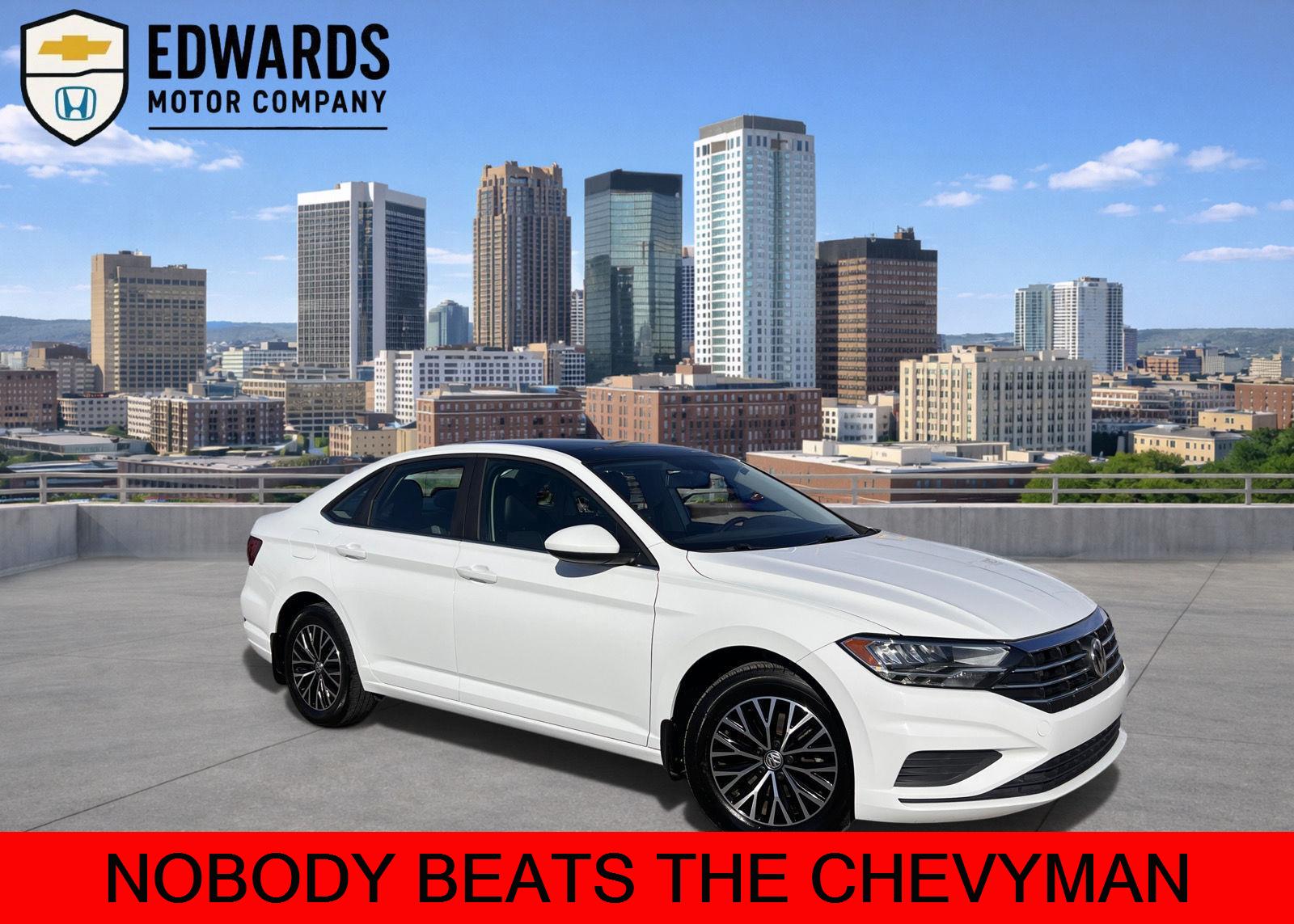 Pure White 2019 Volkswagen Jetta SE FWD Sedan Front-Wheel Drive Automatic