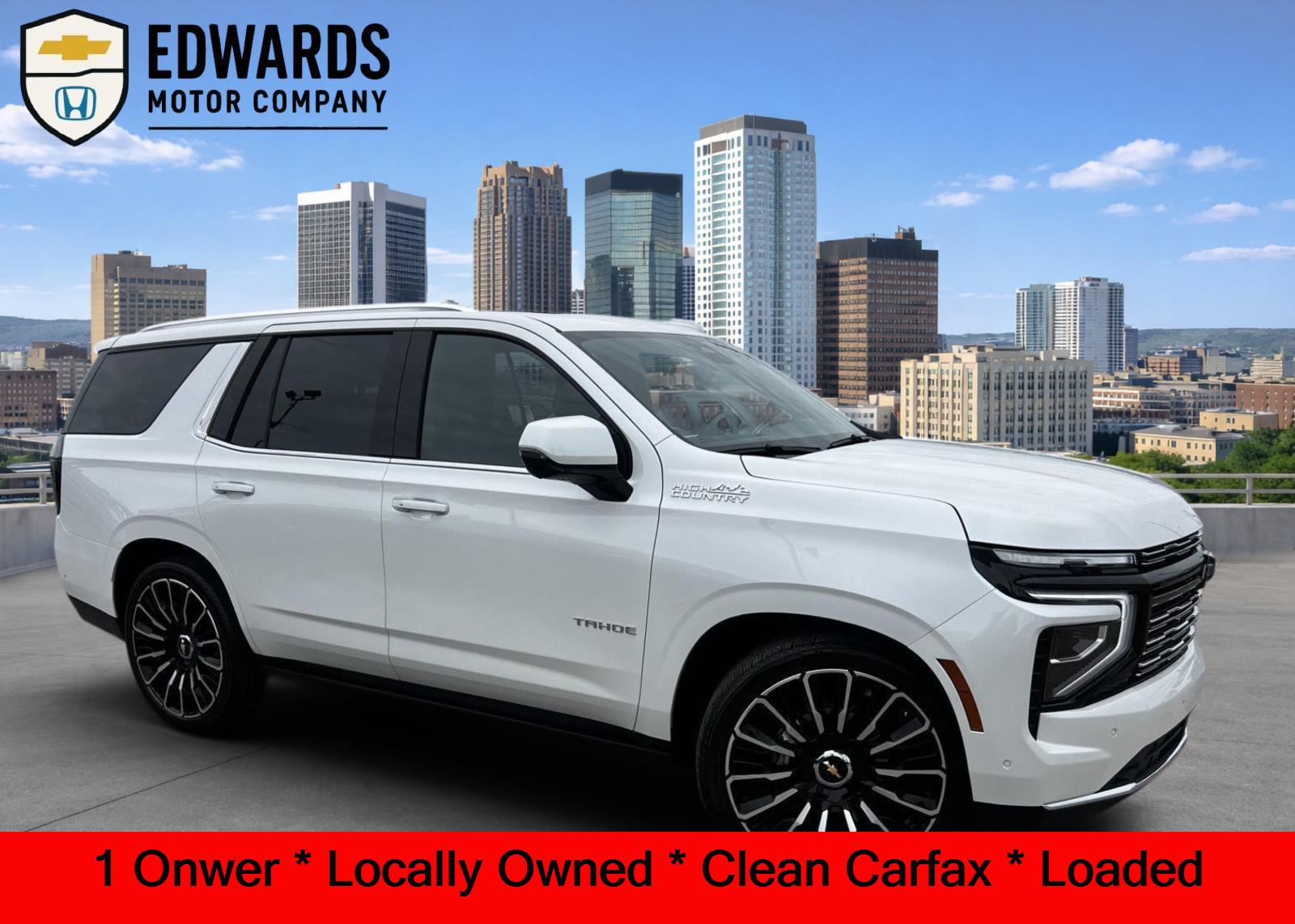 White (Iridescent Pearl Tricoat) 2025 Chevrolet Tahoe SUV / Crossover Four-Wheel Drive Automatic