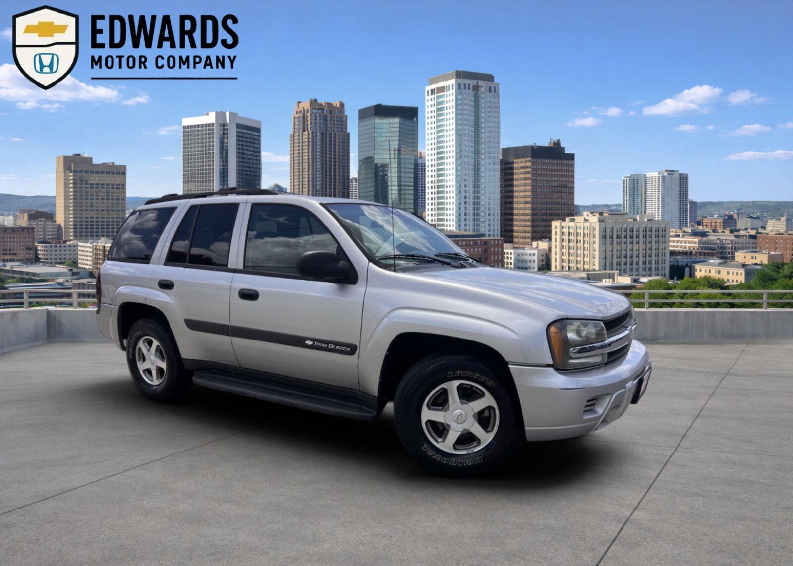 2004 Chevrolet Trailblazer LS RWD