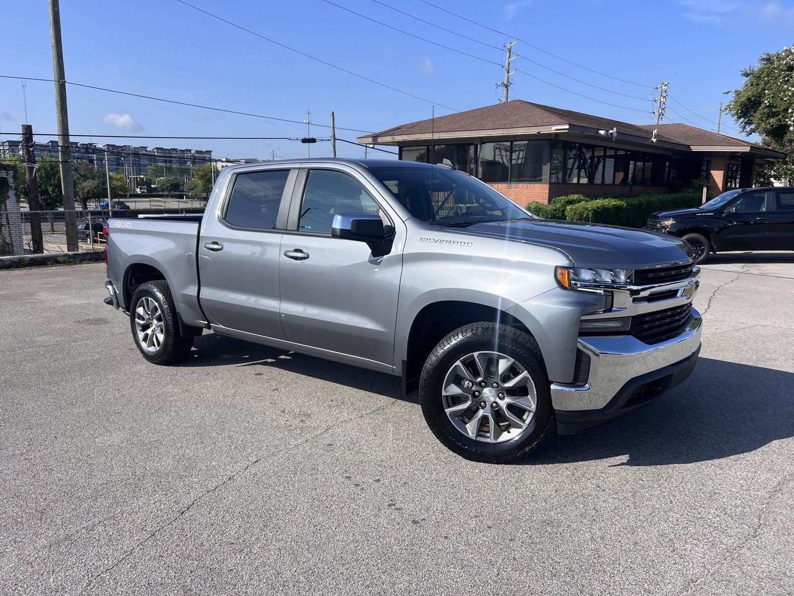Gray (Satin Steel Metallic) 2021 Chevrolet Silverado 1500 Pickup Truck Four-Wheel Drive 8-Speed Automatic