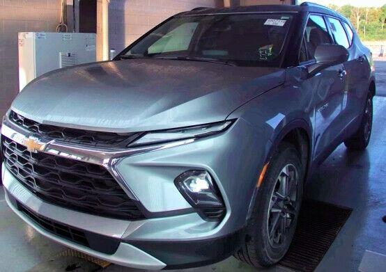 Sterling Gray Metallic 2024 Chevrolet Blazer SUV / Crossover Front-Wheel Drive 9-Speed Automatic