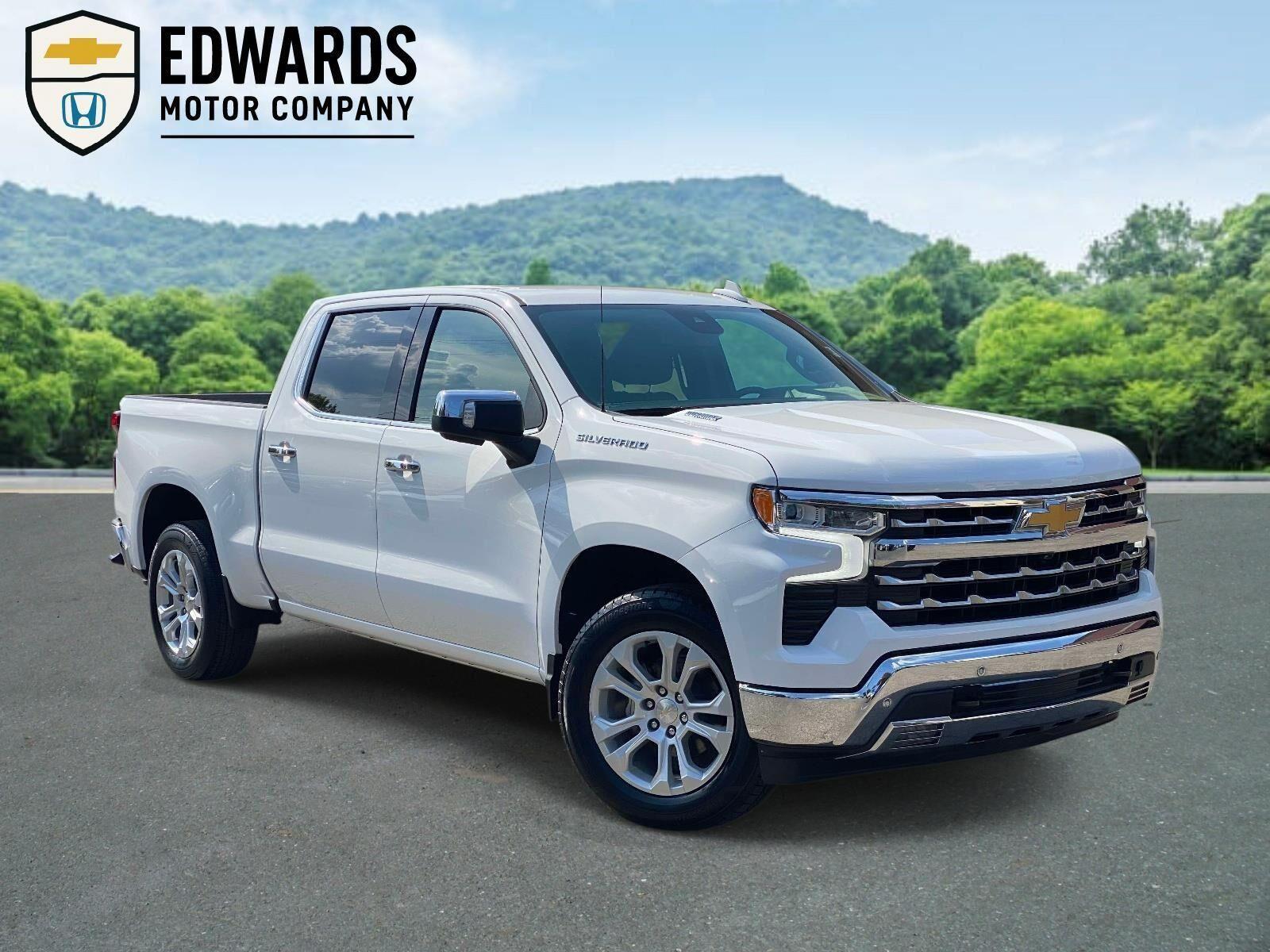 Summit White 2023 Chevrolet Silverado 1500 Pickup Truck 4X2 Automatic