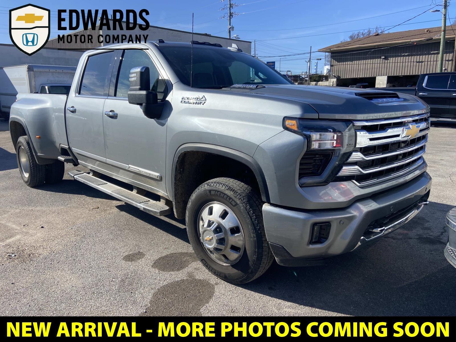 2024 Chevrolet Silverado 3500HD High Country Crew Cab 4WD