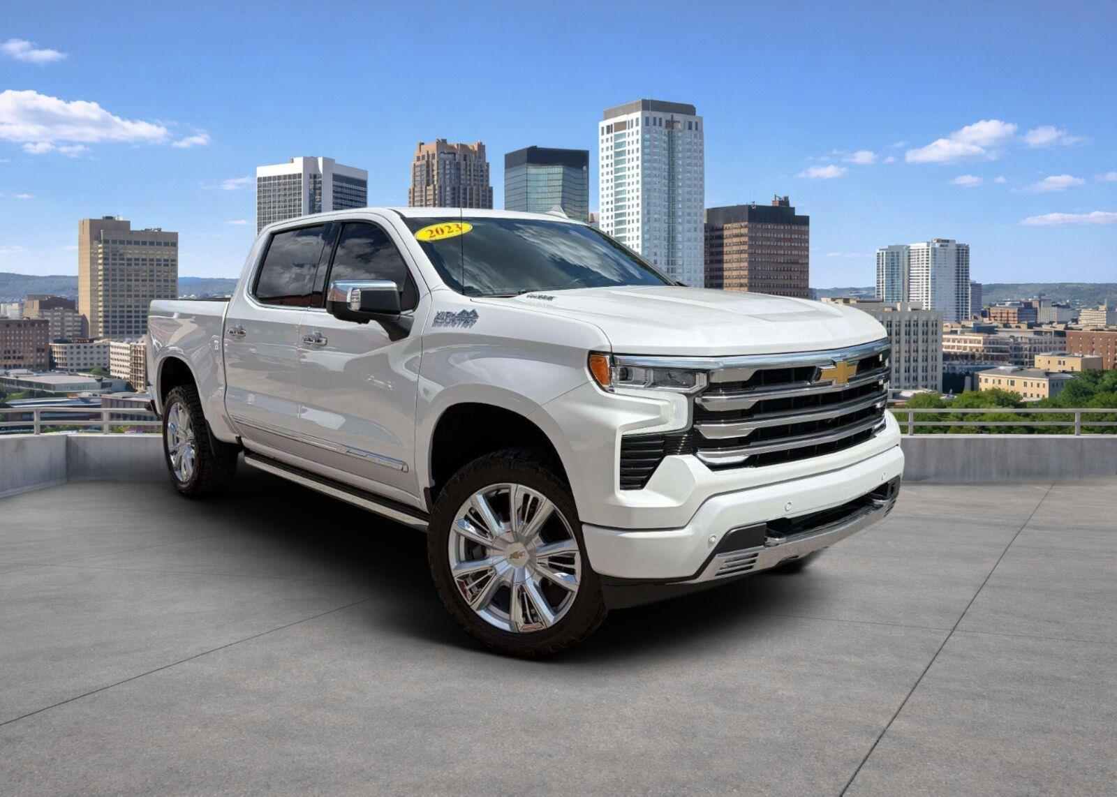 White (Iridescent Pearl Tricoat) 2023 Chevrolet Silverado 1500 Pickup Truck 4X2 Automatic