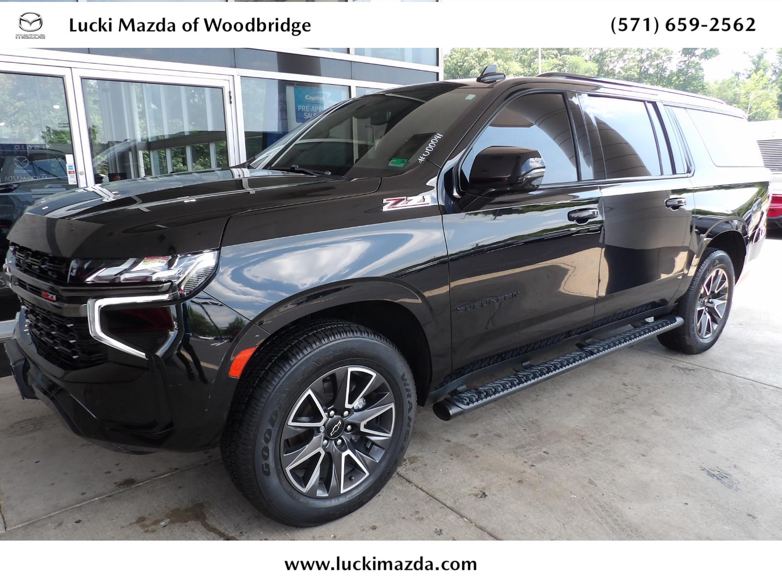 Black 2022 Chevrolet Suburban SUV / Crossover Four-Wheel Drive Automatic