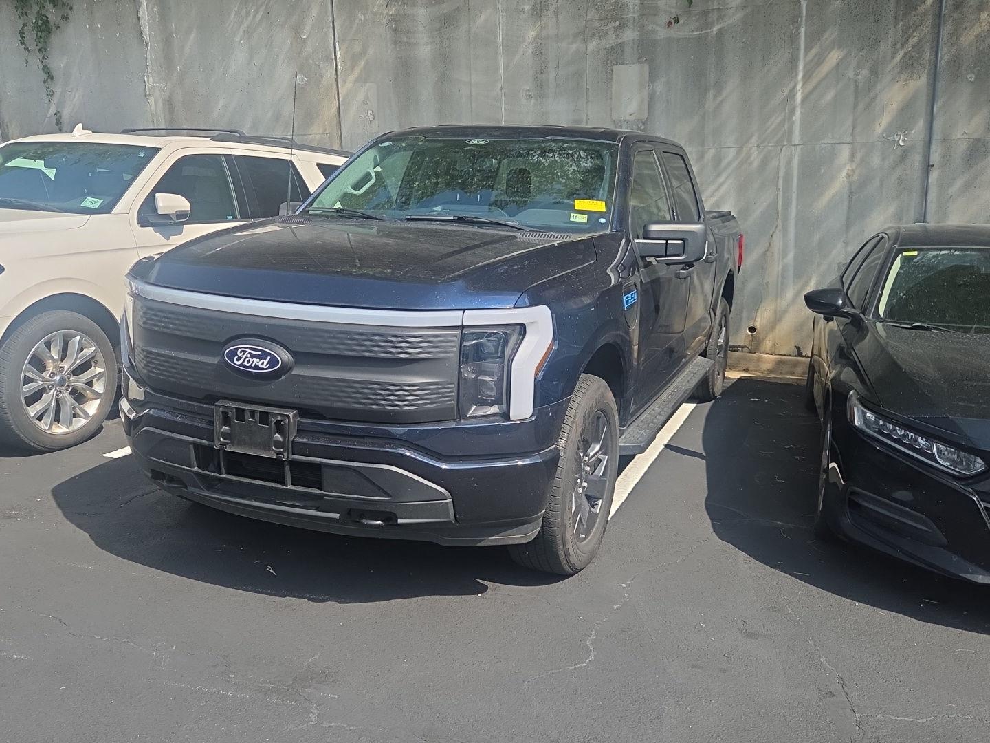  2024 Ford F-150 Lightning XLT SuperCrew AWD   