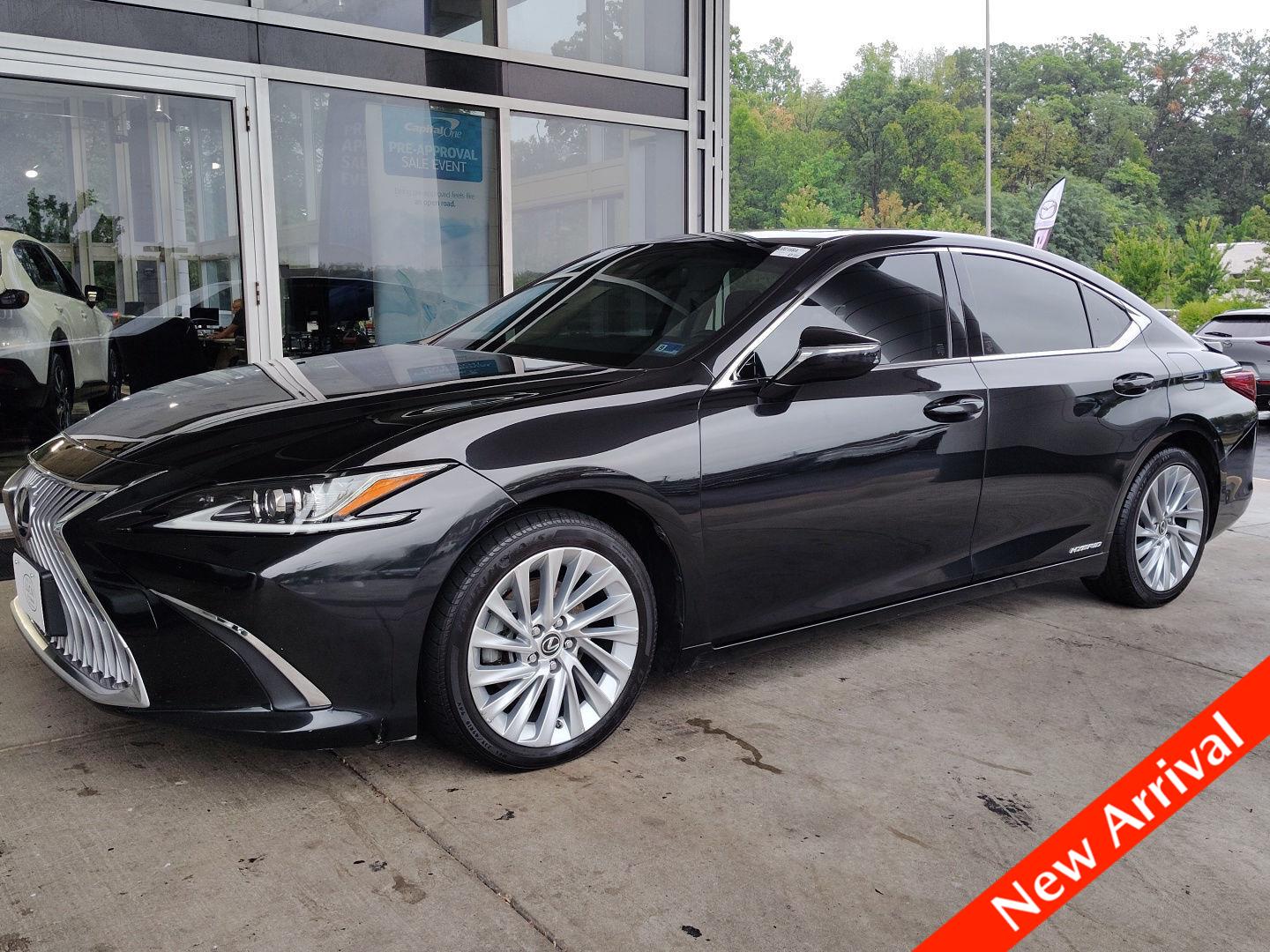 2019 Lexus ES Hybrid 300h Ultra Luxury FWD
