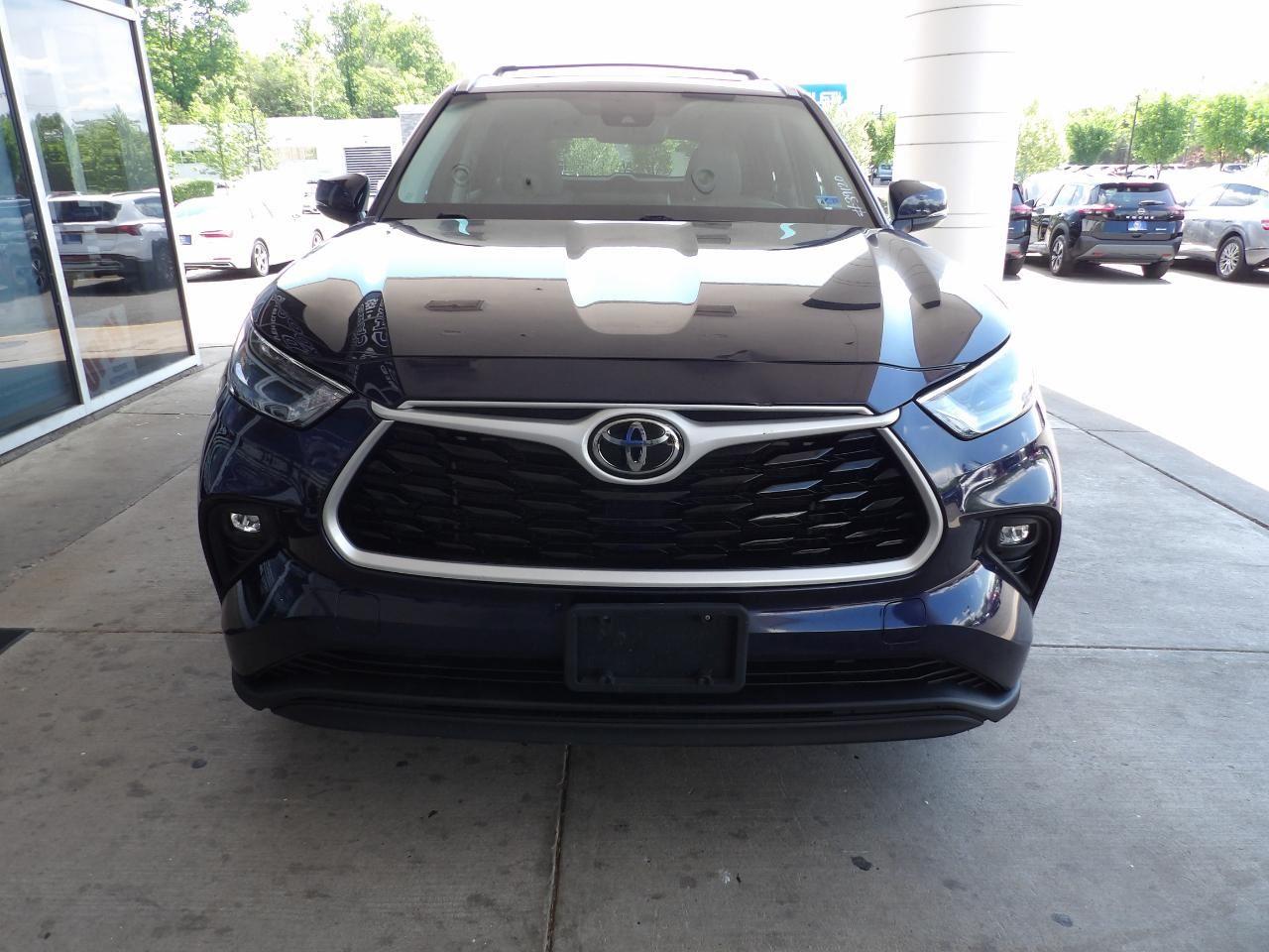 Blueprint 2022 Toyota Highlander SUV / Crossover All-Wheel Drive 8-Speed Automatic