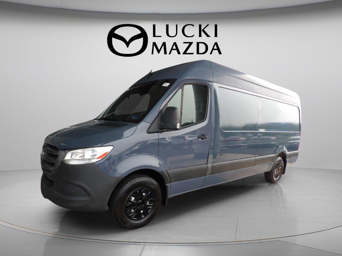  2019 Mercedes-Benz Sprinter 2500 170 V6 High Roof Crew Van RWD   