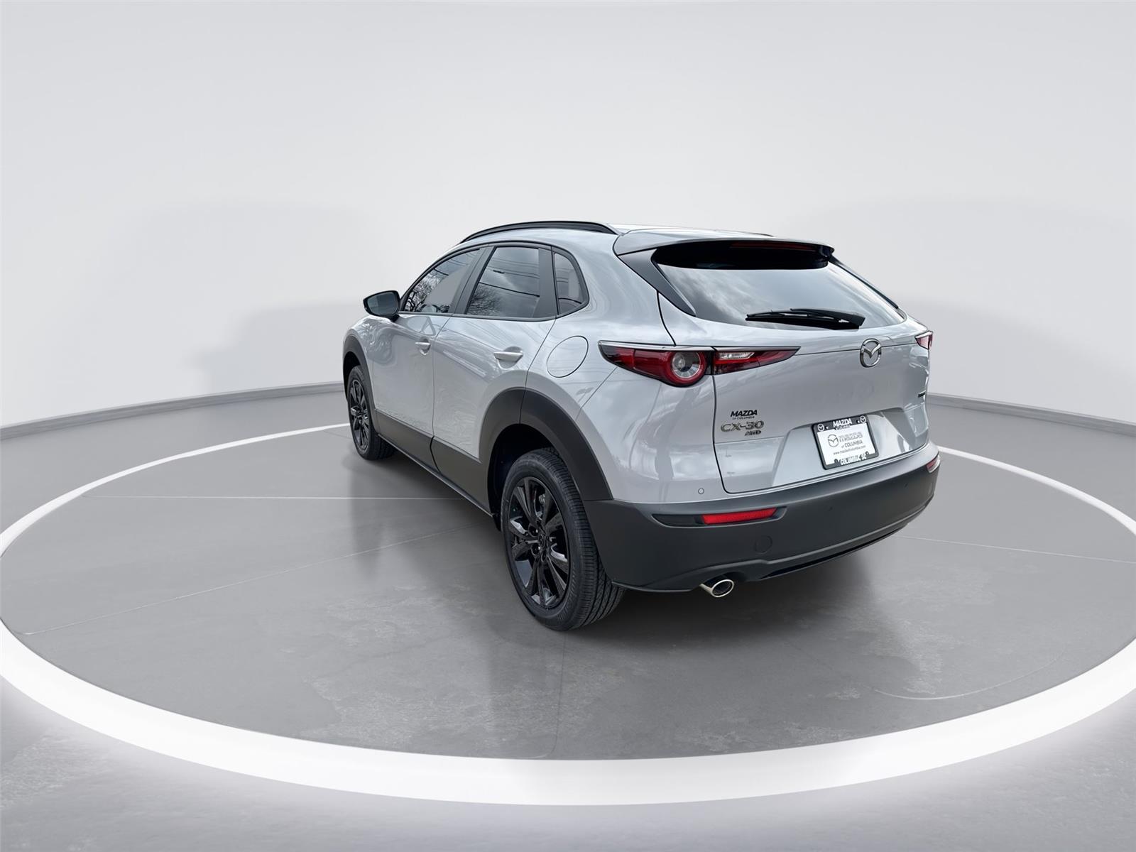 View vehicle photo 6