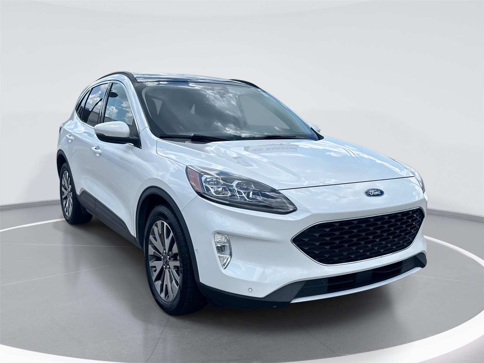 Star White Metallic Tri-Coat 2020 Ford Escape SUV / Crossover All-Wheel Drive 8-Speed Automatic