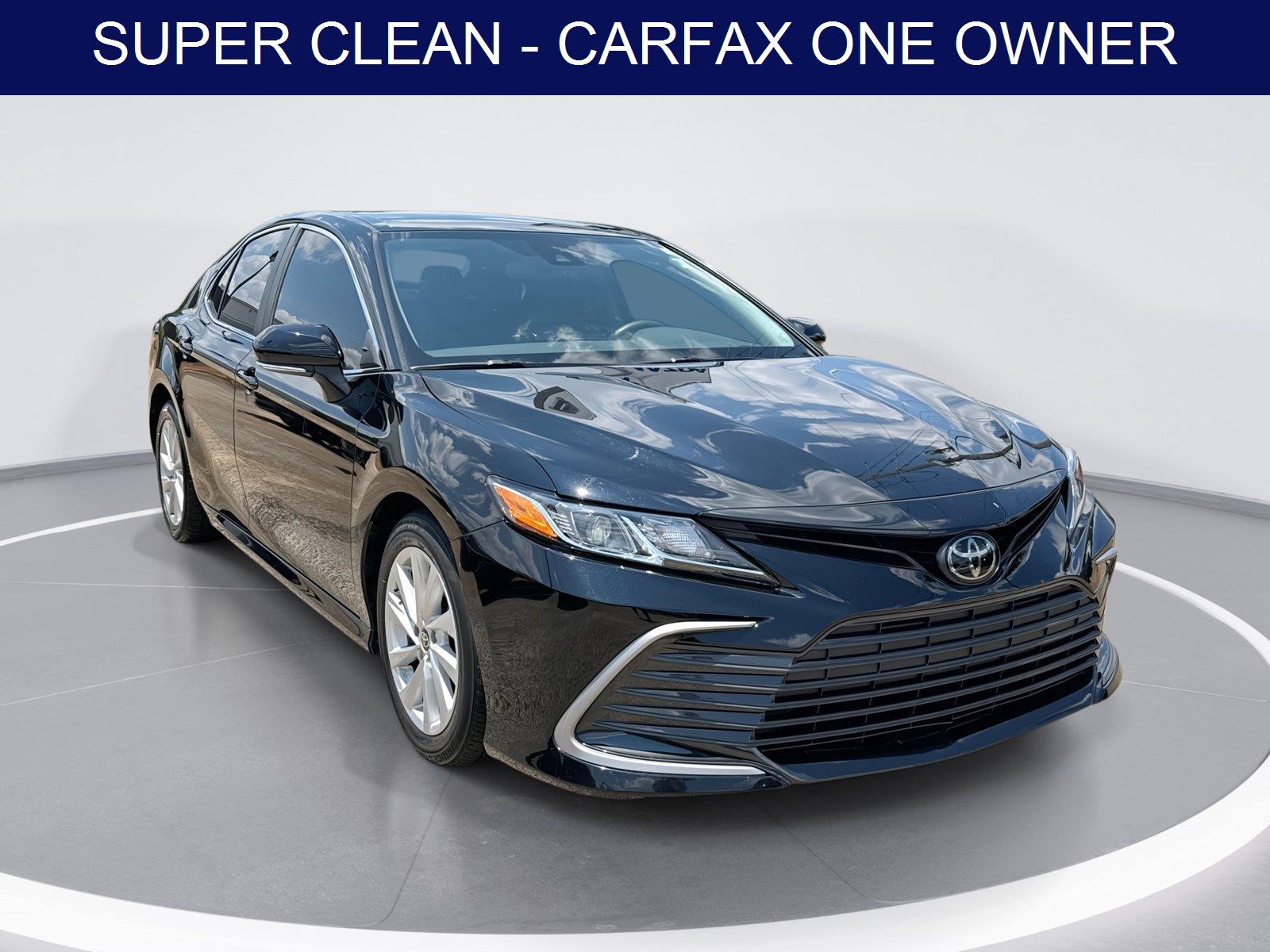 Midnight Black Metallic 2023 Toyota Camry Sedan Front-Wheel Drive 8-Speed Automatic