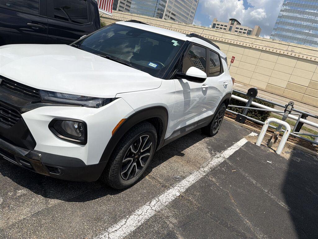 Summit White 2023 Chevrolet Trailblazer SUV / Crossover Front-Wheel Drive Continuously Variable Transmission