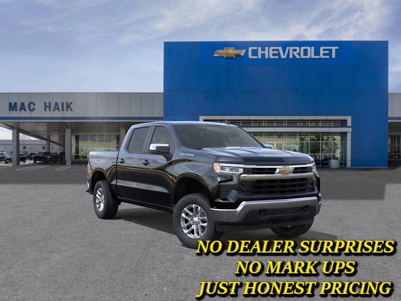Black 2026 Chevrolet Silverado 1500 LT Crew Cab 4WD Pickup Truck Four-Wheel Drive Automatic