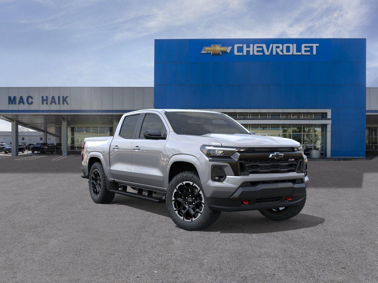 Sterling Gray Metallic 2026 Chevrolet Colorado Pickup Truck Four-Wheel Drive 8-Speed Automatic
