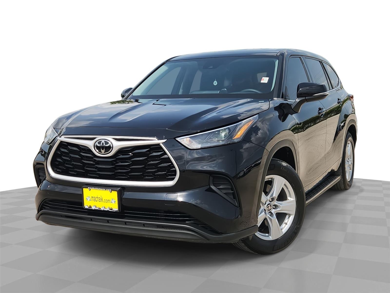 Midnight Black Metallic 2022 Toyota Highlander SUV / Crossover Front-Wheel Drive 8-Speed Automatic