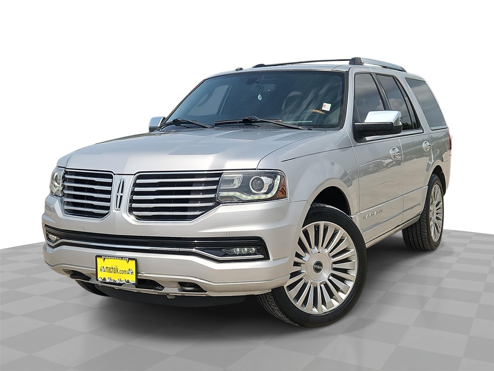 Black 2016 Lincoln Navigator SUV / Crossover Four-Wheel Drive