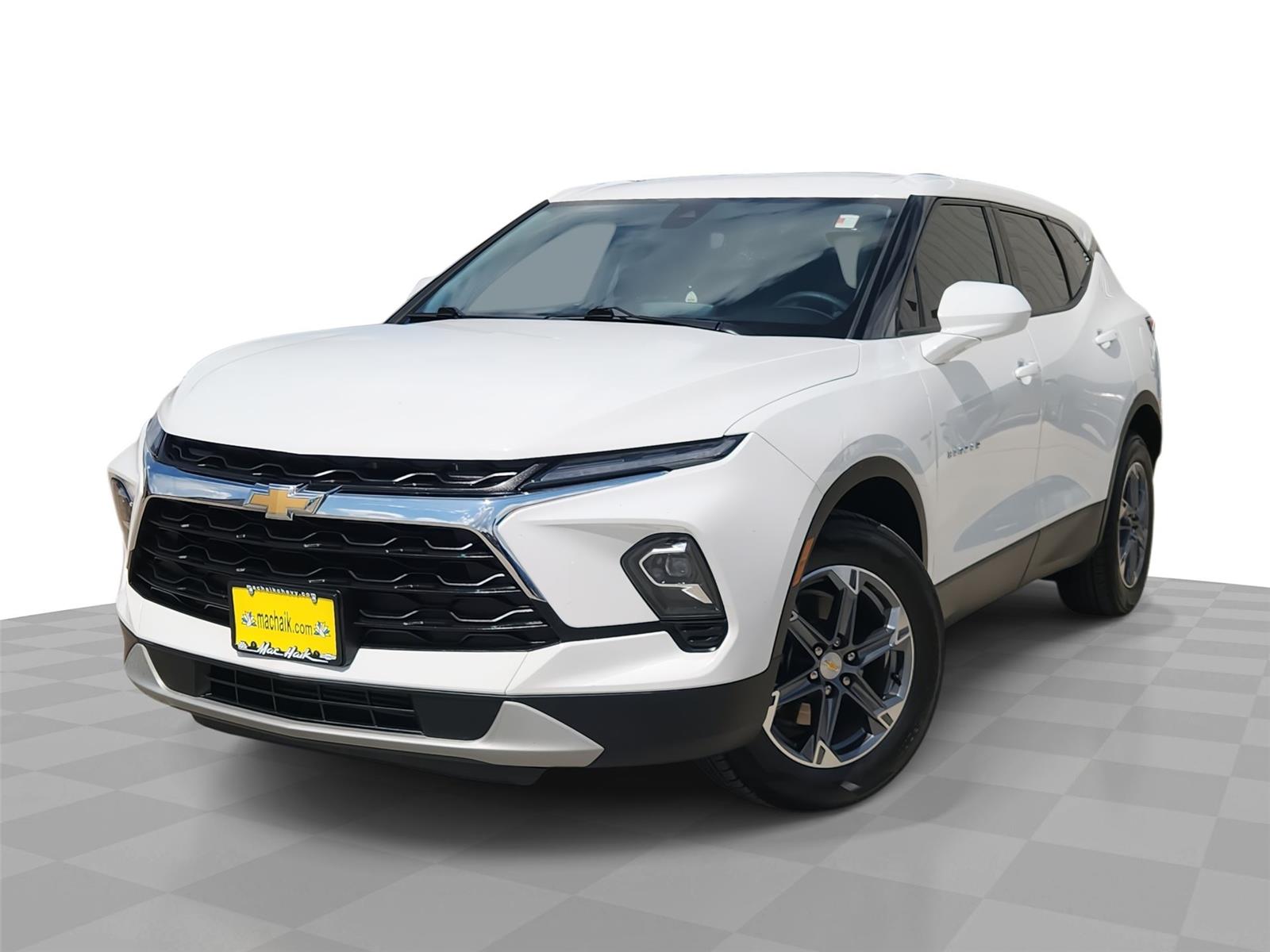 Summit White 2024 Chevrolet Blazer SUV / Crossover Front-Wheel Drive 9-Speed Automatic