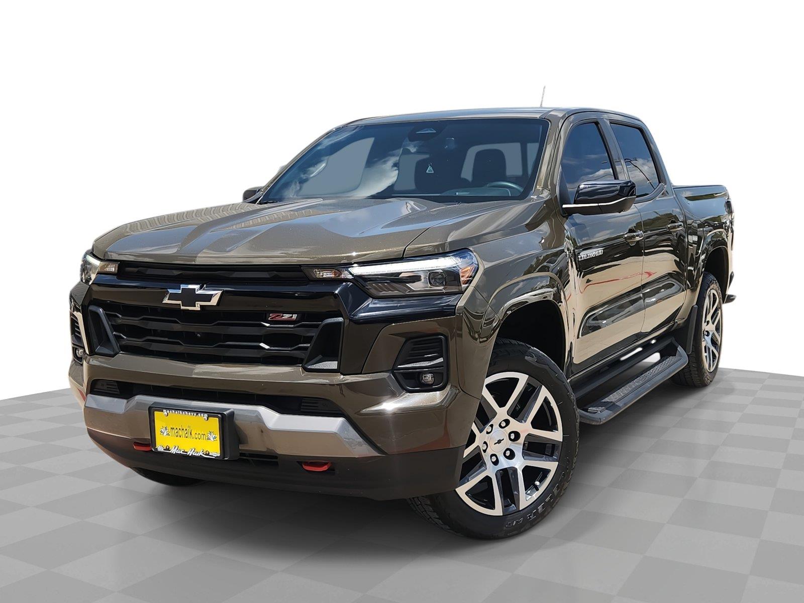 Harvest Bronze Metallic 2024 Chevrolet Colorado Pickup Truck Four-Wheel Drive 8-Speed Automatic