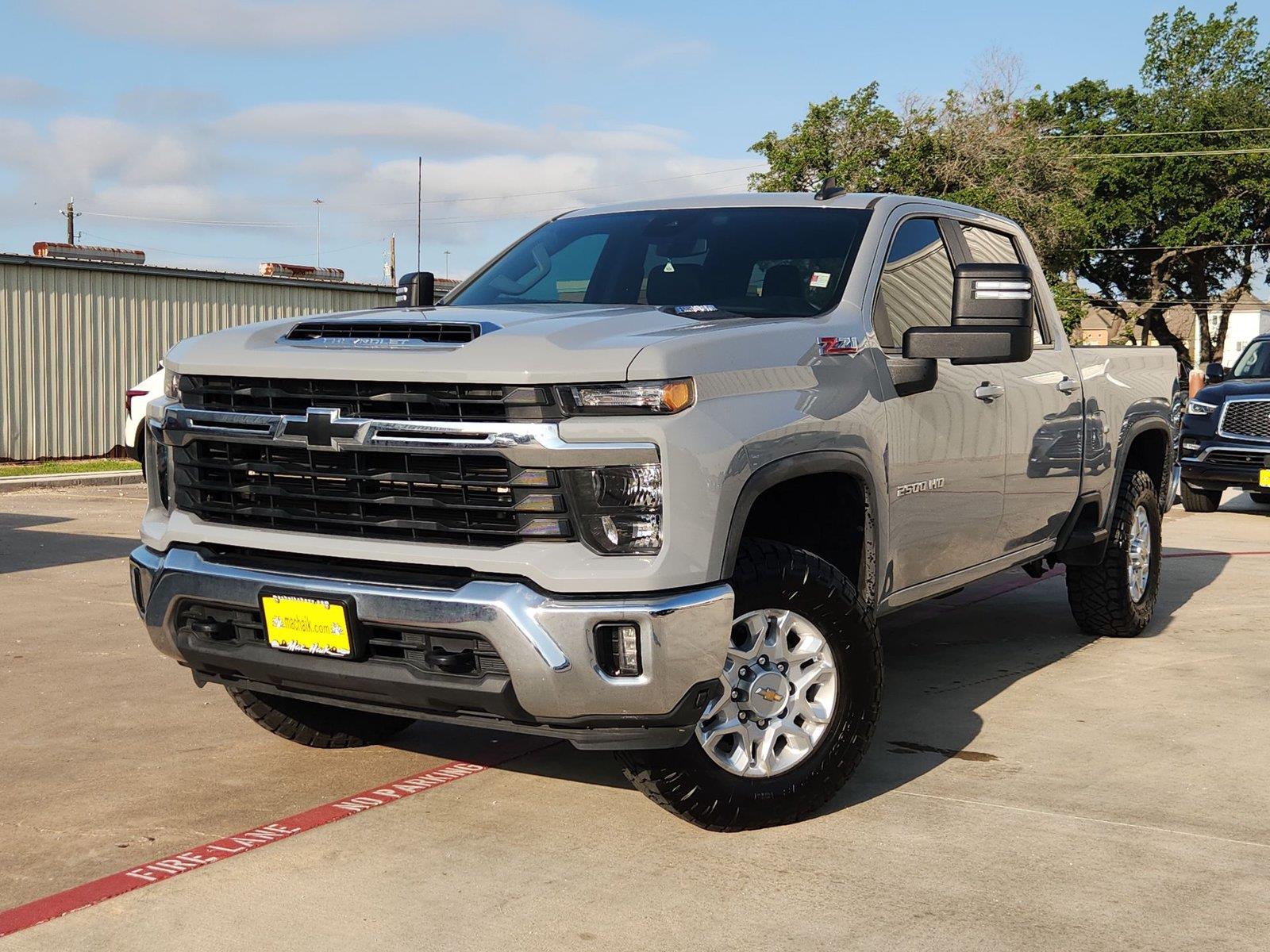 Slate Gray Metallic 2024 Chevrolet Silverado 2500HD Pickup Truck Four-Wheel Drive Automatic