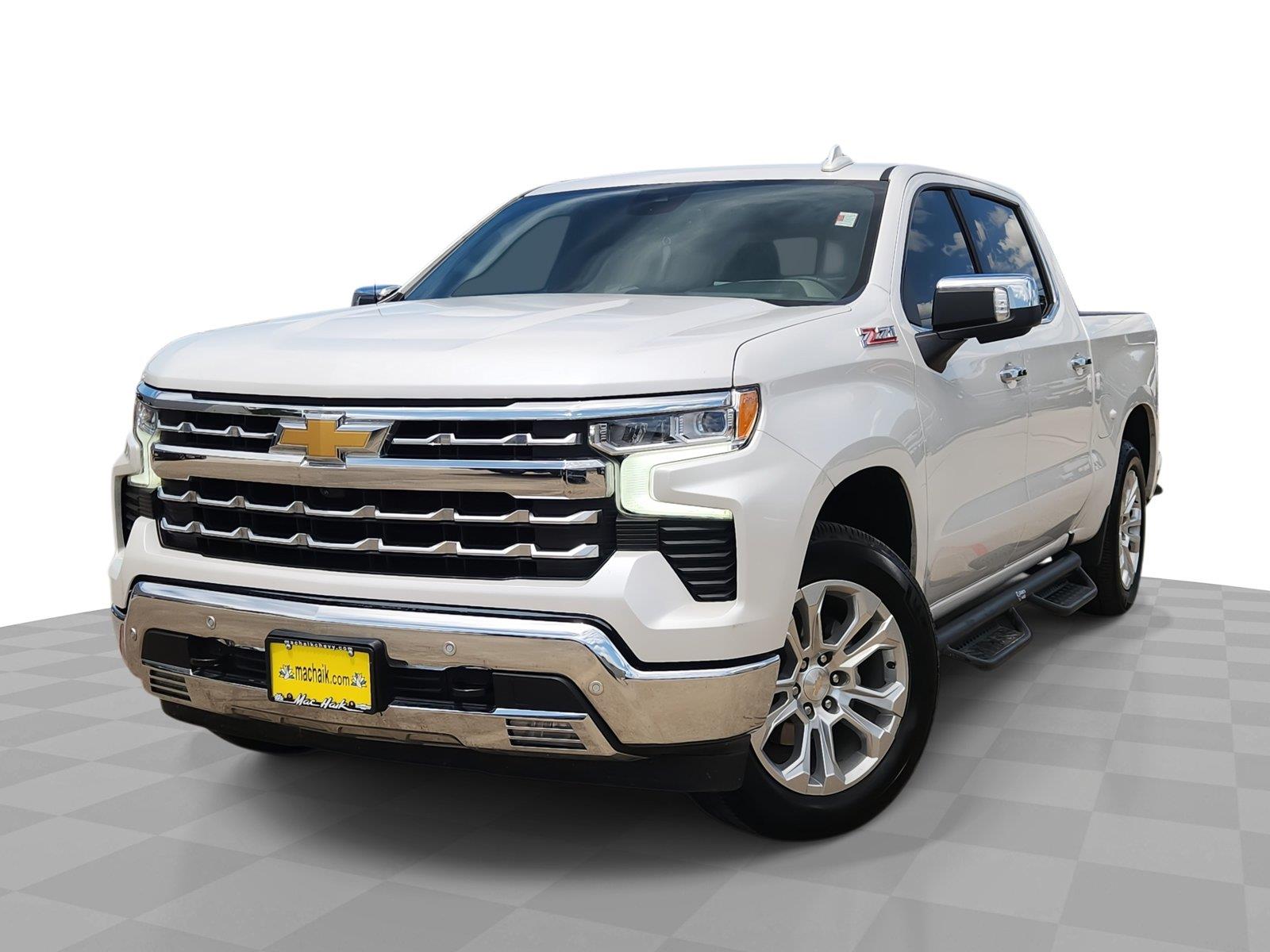 Summit White 2024 Chevrolet Silverado 1500 Pickup Truck Four-Wheel Drive Automatic