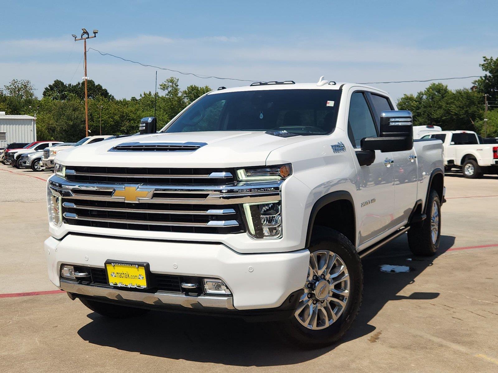 Summit White 2023 Chevrolet Silverado 2500HD Pickup Truck Four-Wheel Drive Automatic